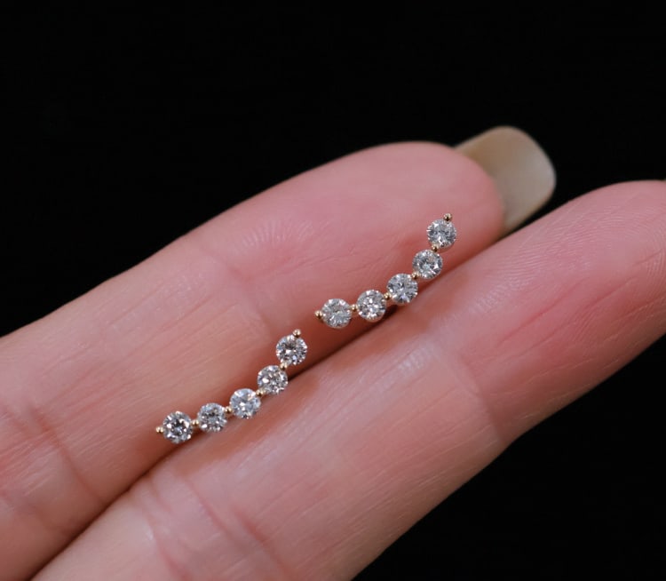 18K Gold Lab-Grown Diamond Earrings - 8