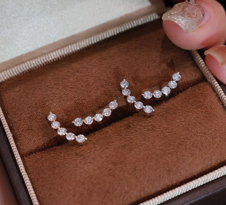 18K Gold Lab-Grown Diamond Earrings - 9