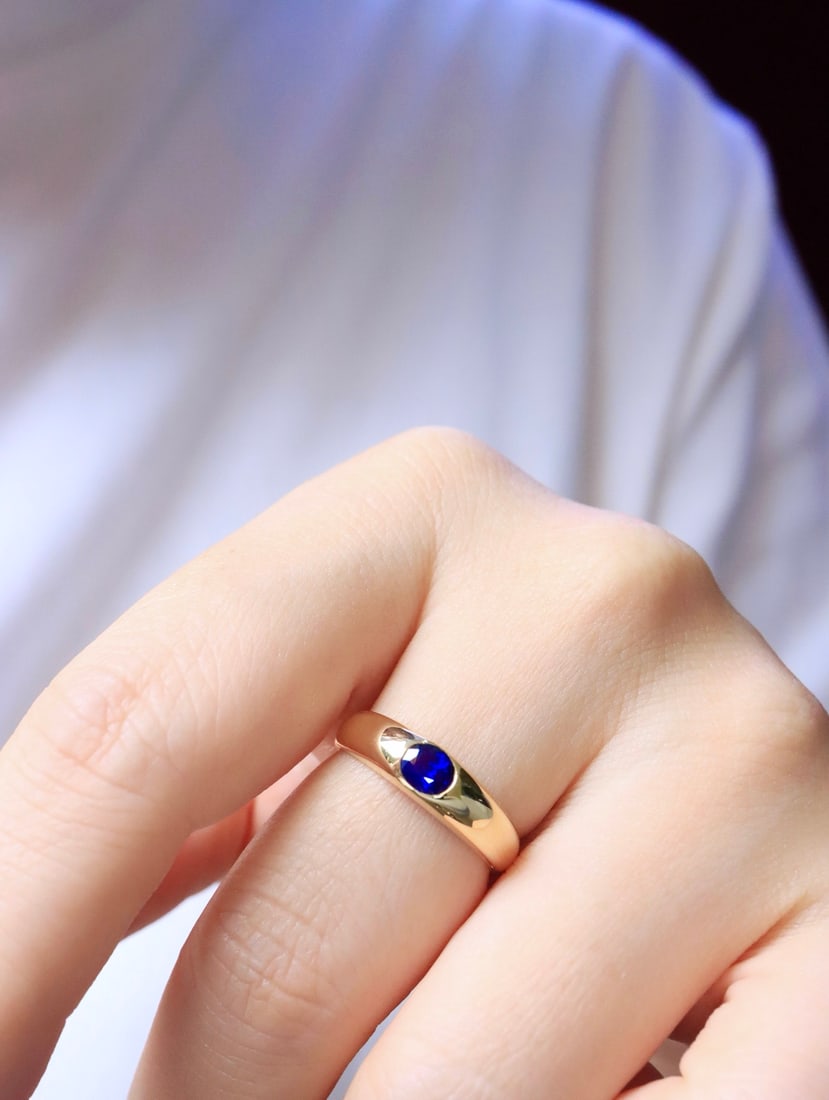 18K Gold Sapphire Ring - 4