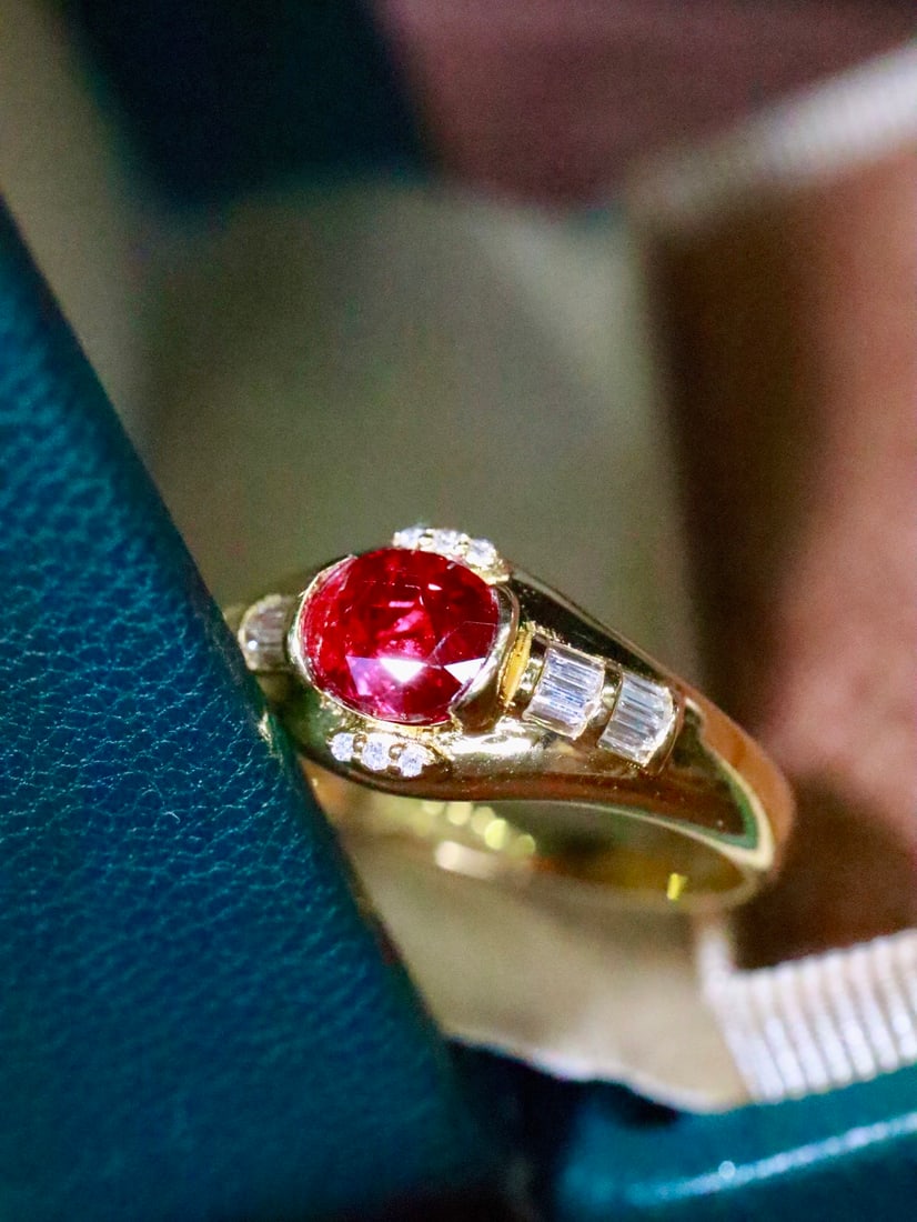 18K Gold Natural No-Heat Ruby Ring - 3