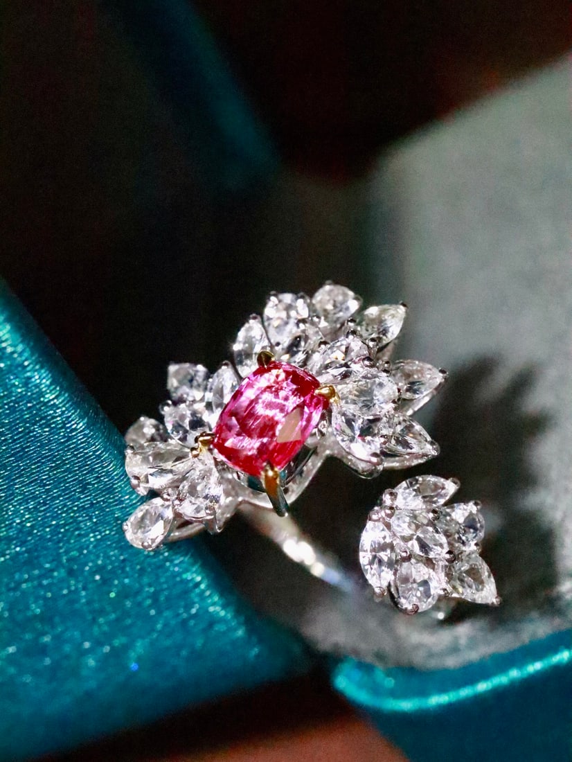 18K Gold Natural Unheated Ruby Ring - 3
