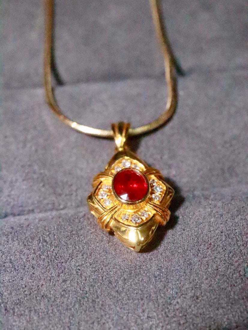 18K Gold Ruby Pendant - 3