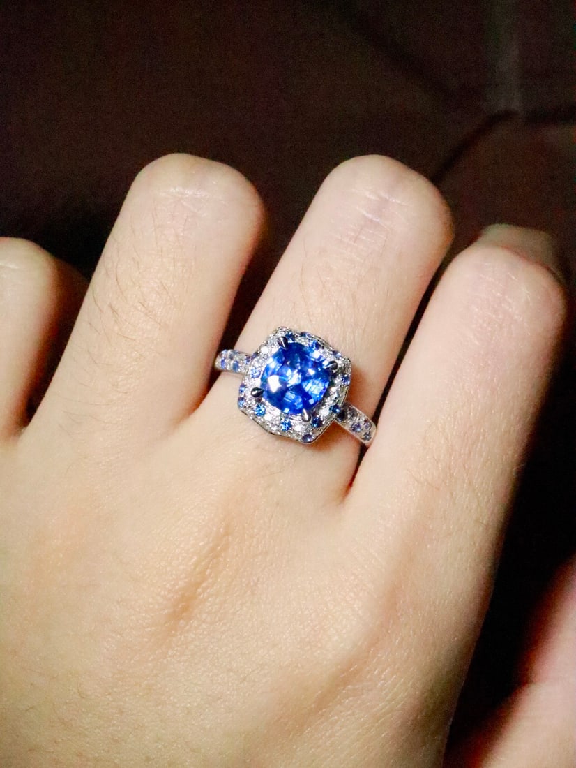 18K Natural Blue Sapphire Ring - 5