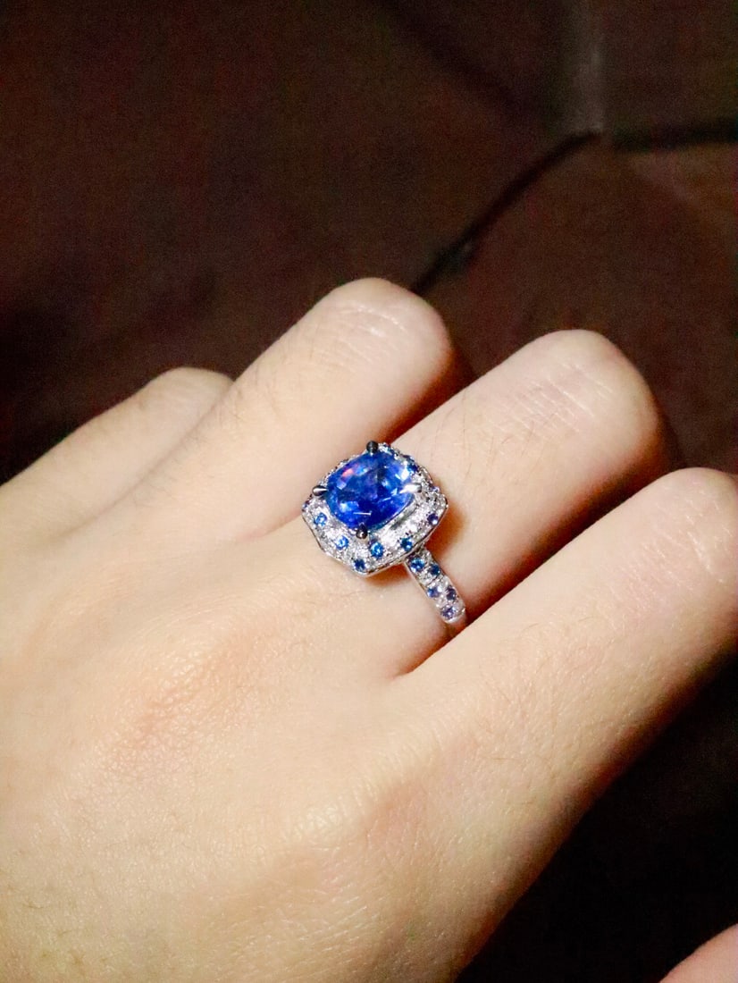 18K Natural Blue Sapphire Ring - 6