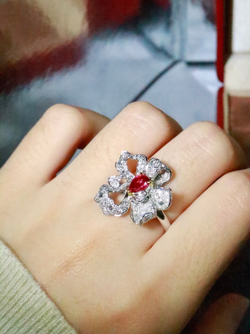 18K Gold Natural Unheated Ruby Ring - 5