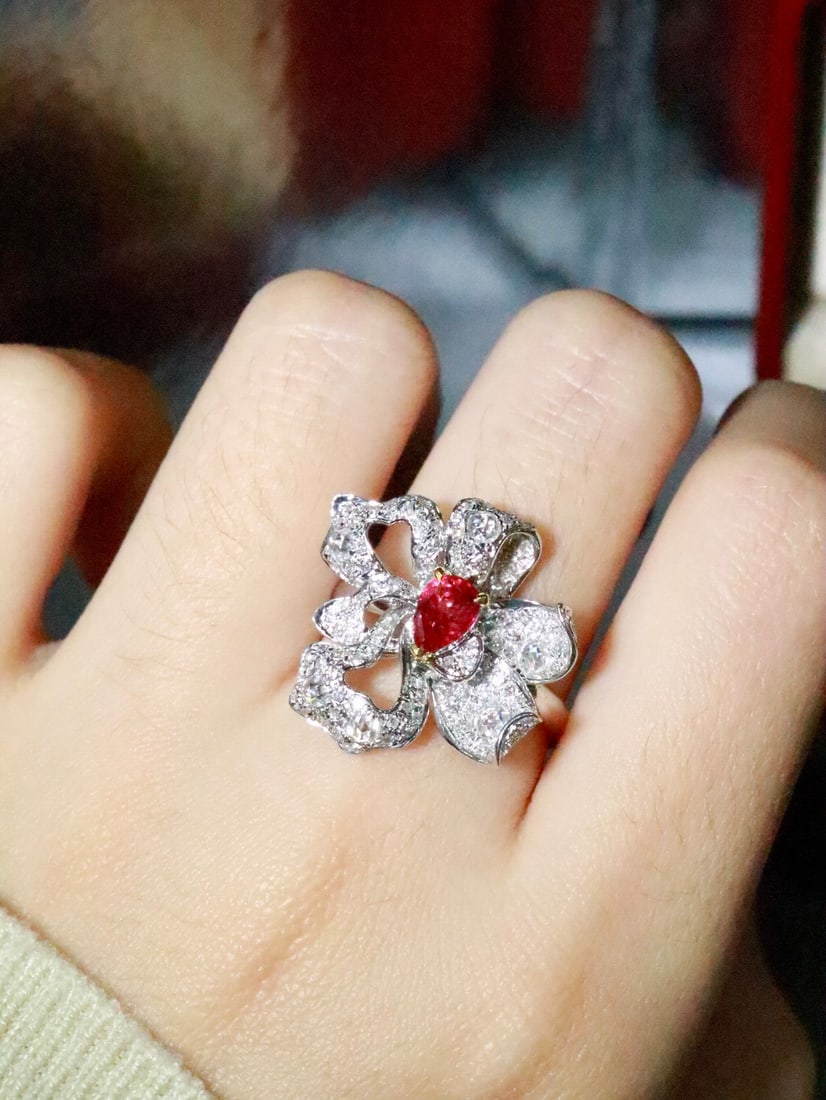 18K Gold Natural Unheated Ruby Ring - 6
