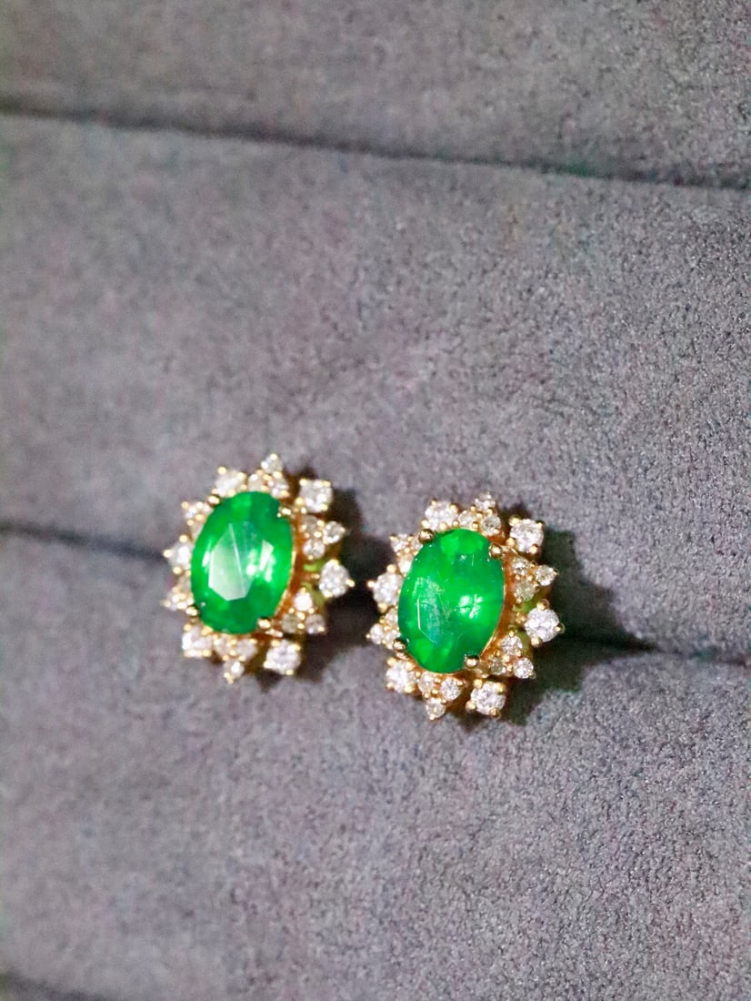 18K Gold Natural Emerald Earrings - 4