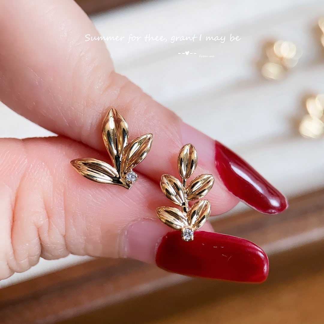 18K Gold Diamond Earrings - 2