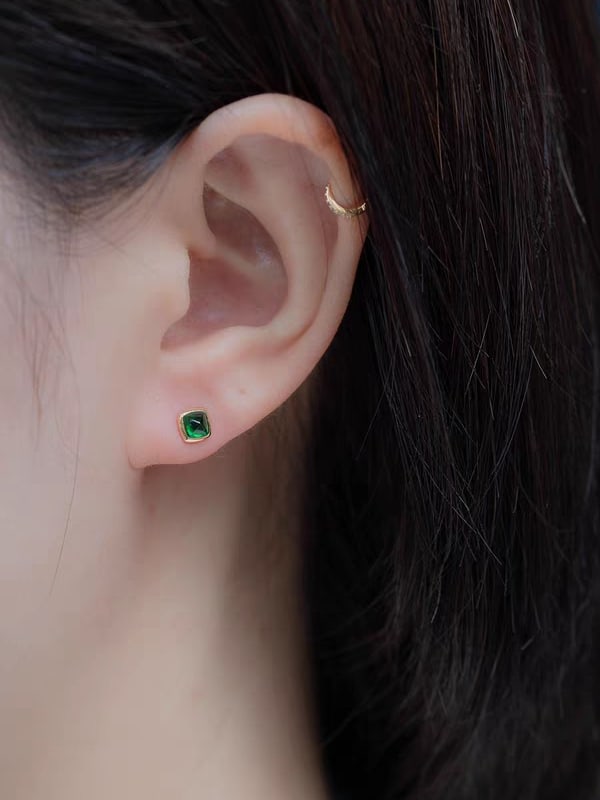 18K Gold Emerald Earrings - 3