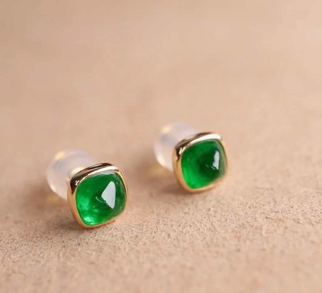 18K Gold Emerald Earrings - 5