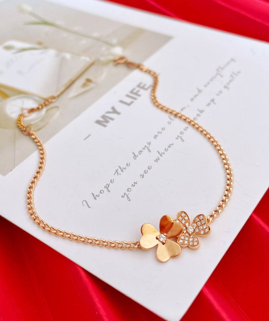 18K Gold Diamond Bracelet - 3