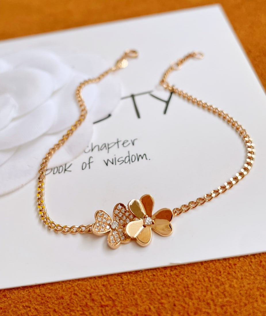 18K Gold Diamond Bracelet - 5