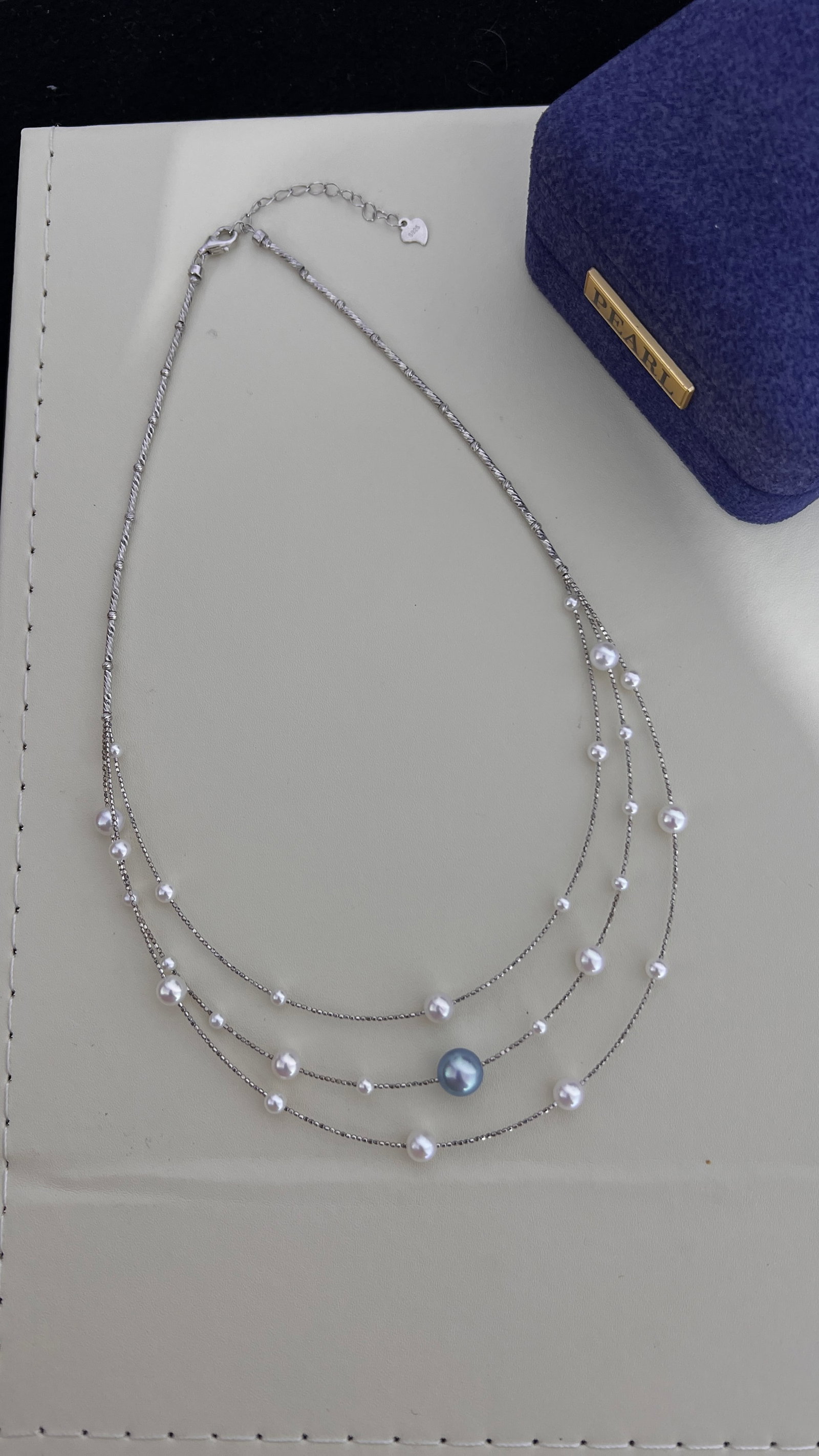 Freshwater pearl necklace - 10