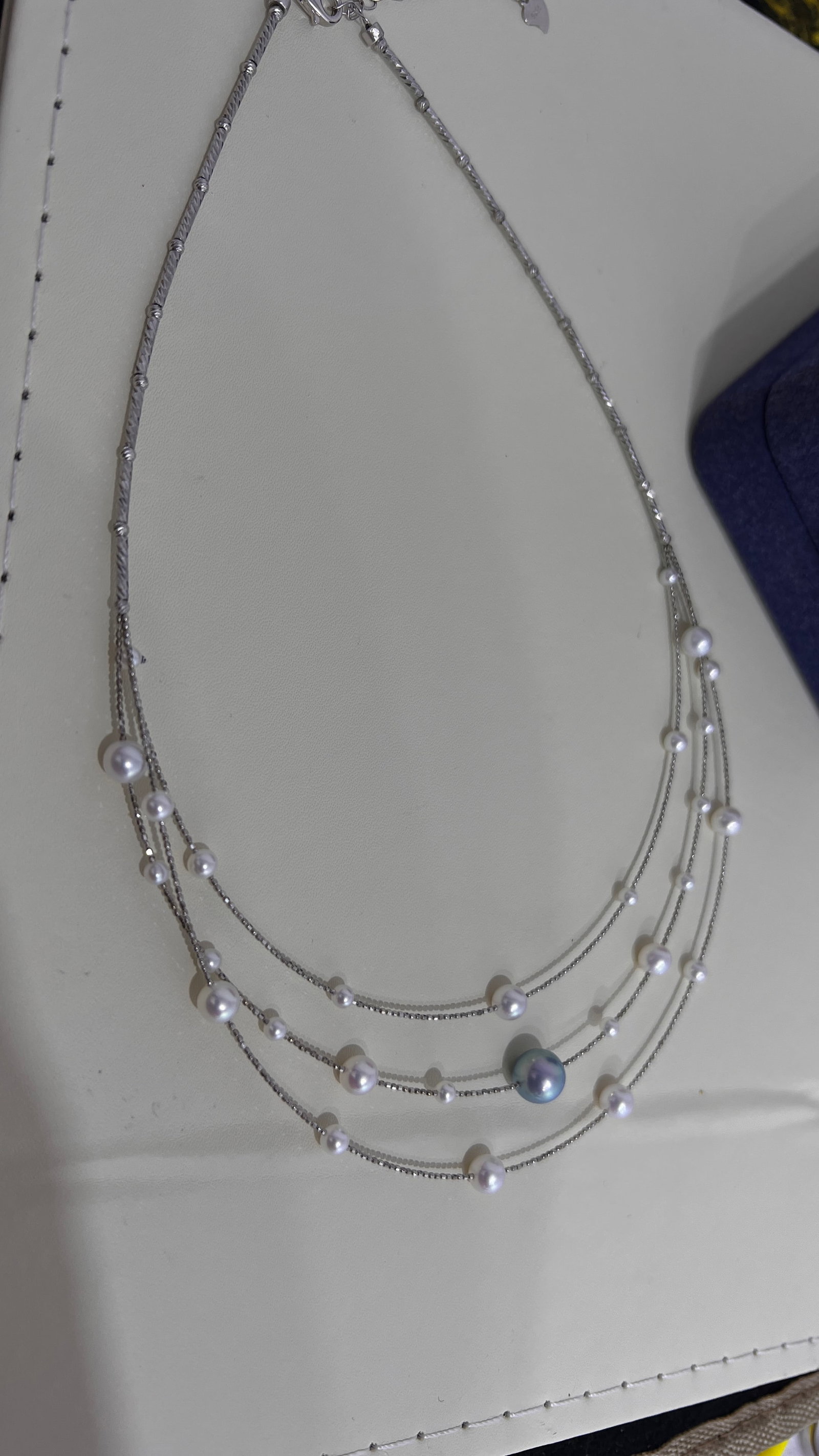 Freshwater pearl necklace - 6