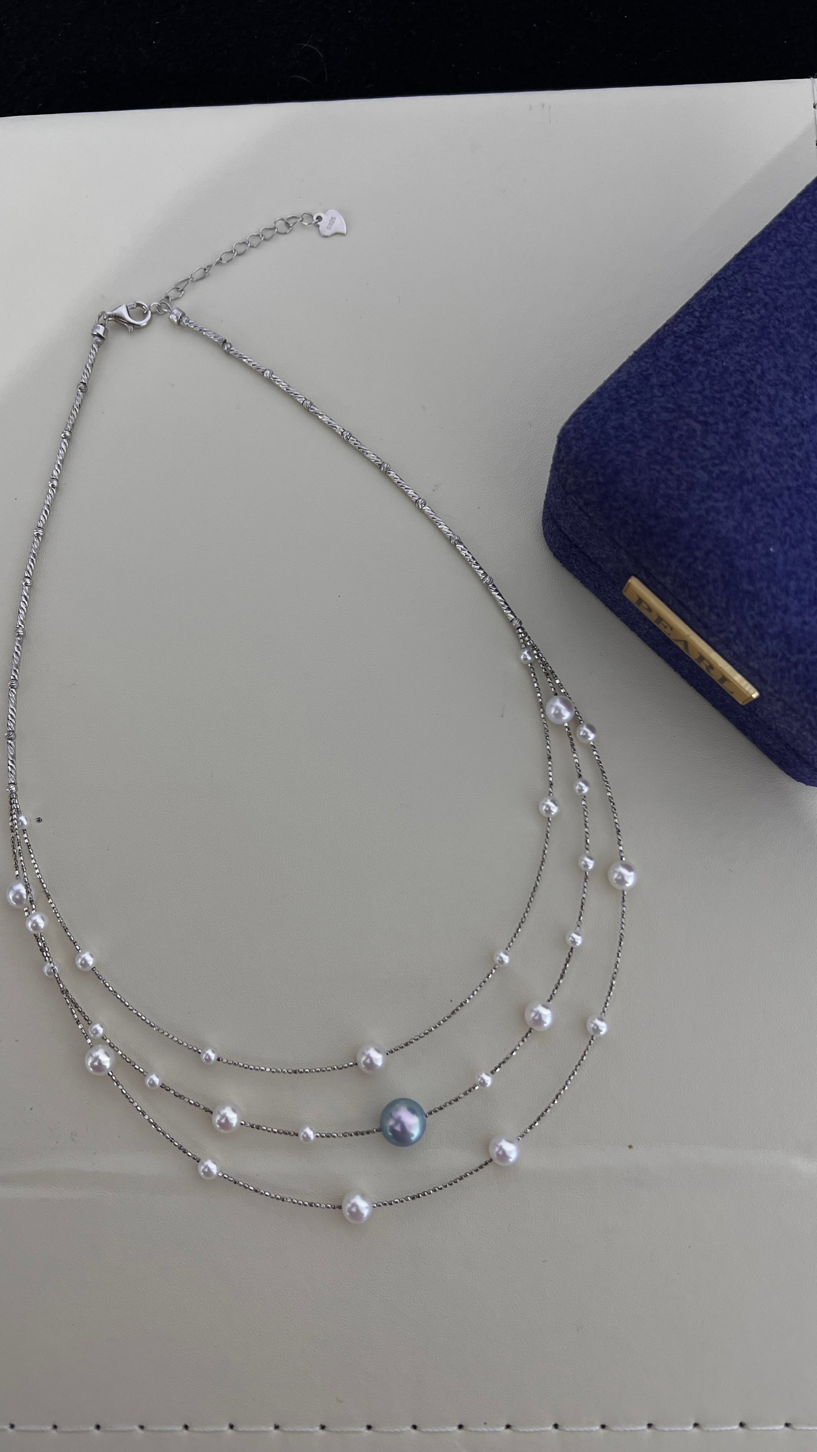 Freshwater pearl necklace - 8