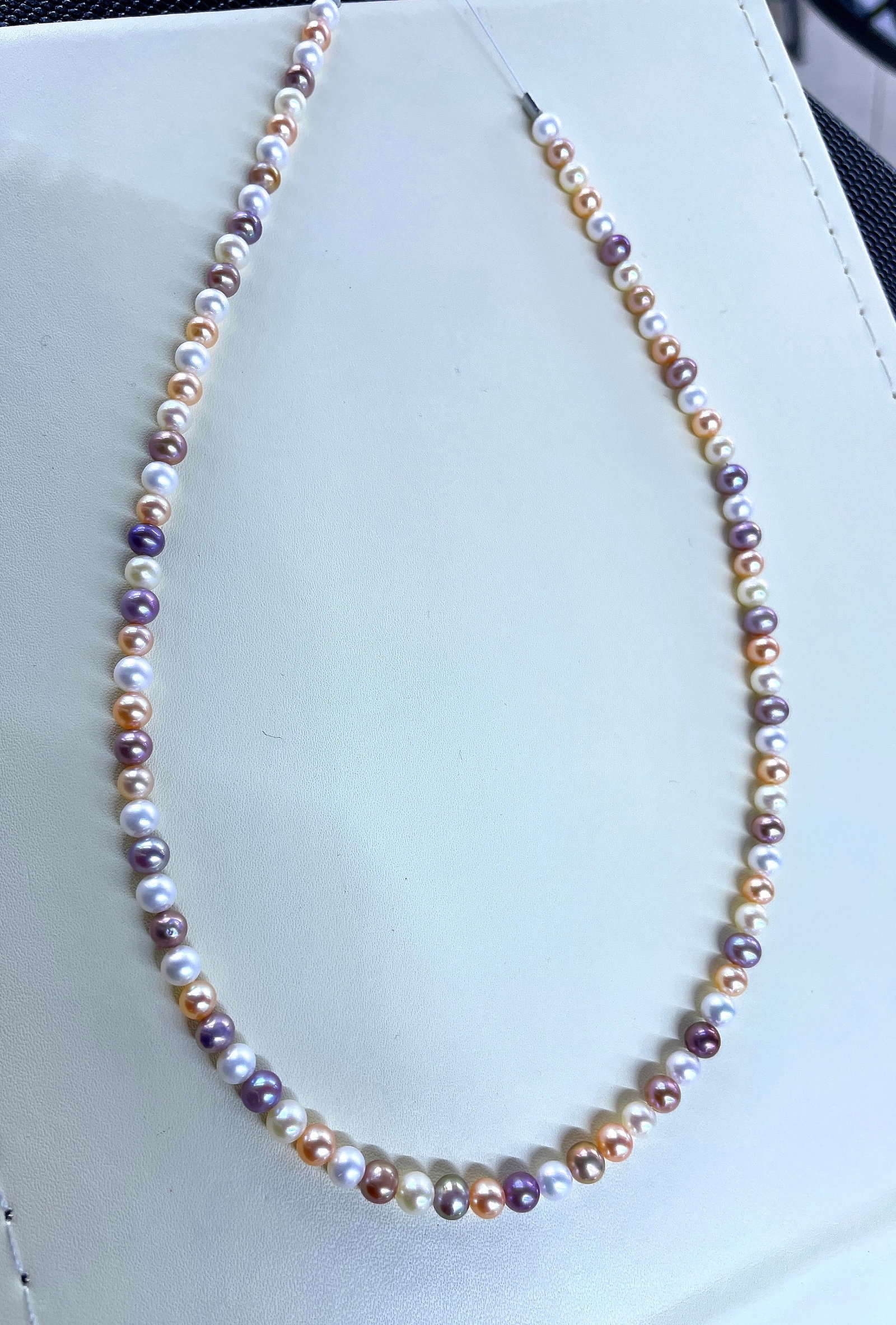 Freshwater Pearl Necklace - 4