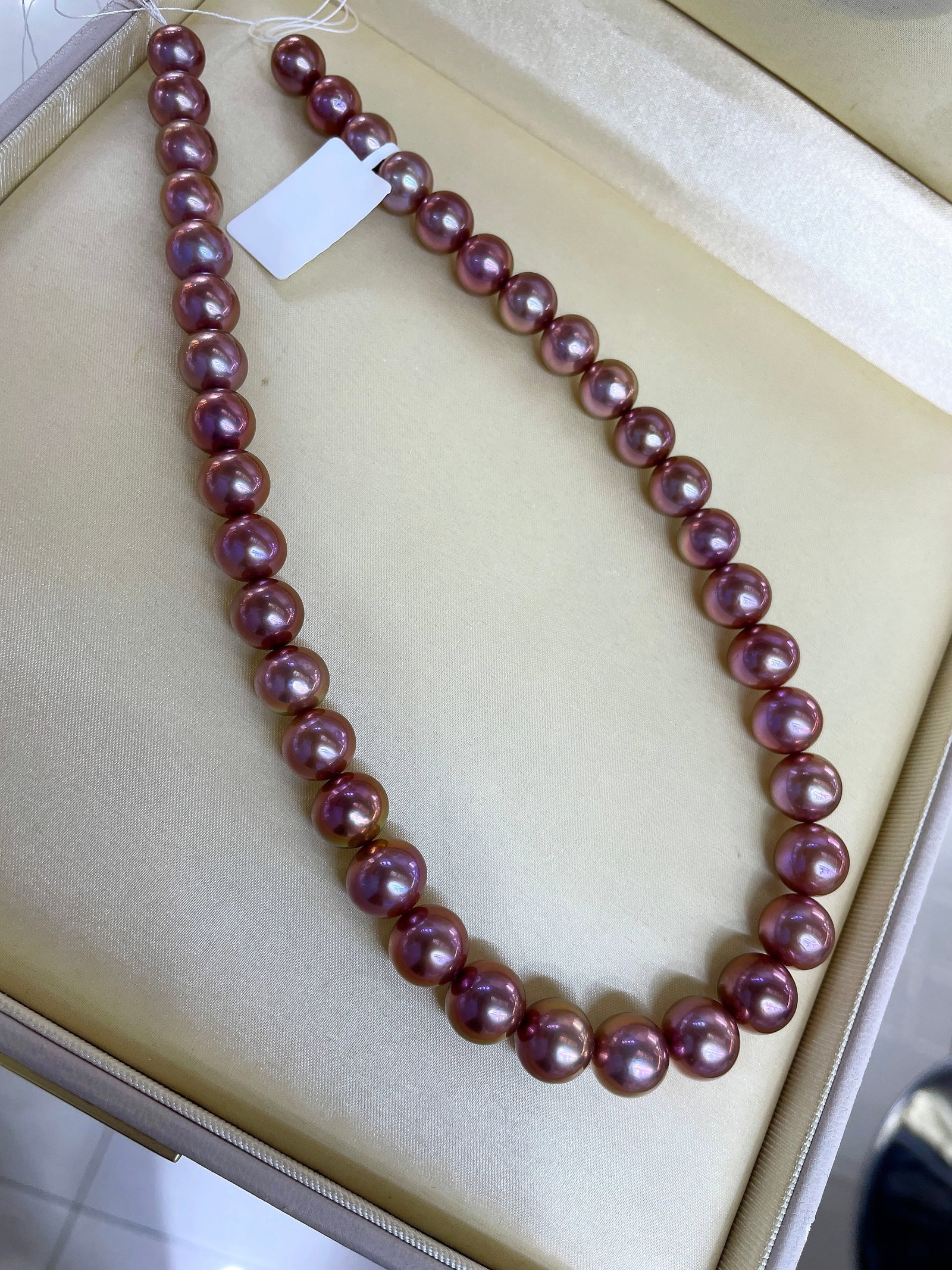 Natural Purple-Red Pearl Necklace - 2
