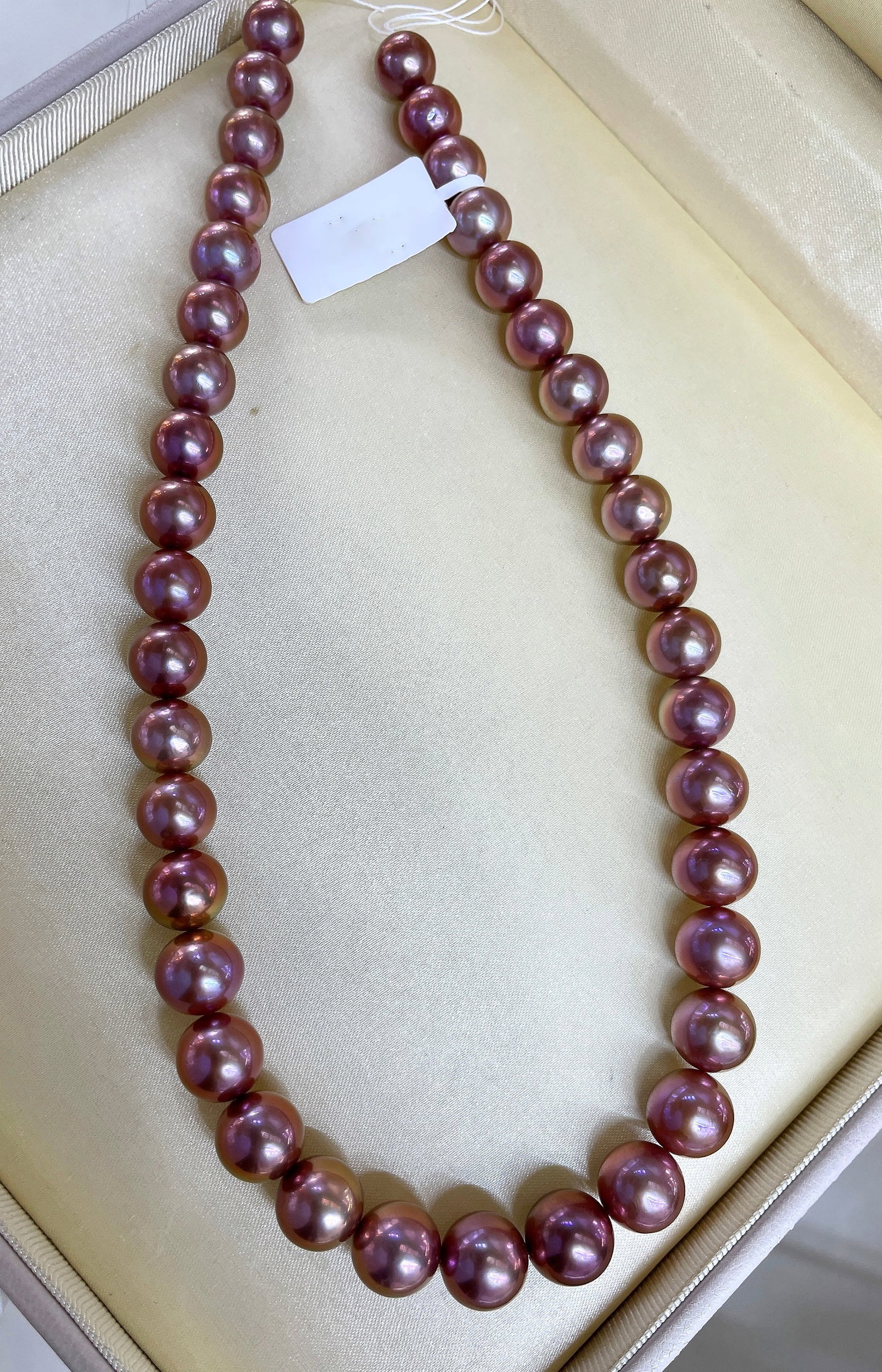 Natural Purple-Red Pearl Necklace - 3