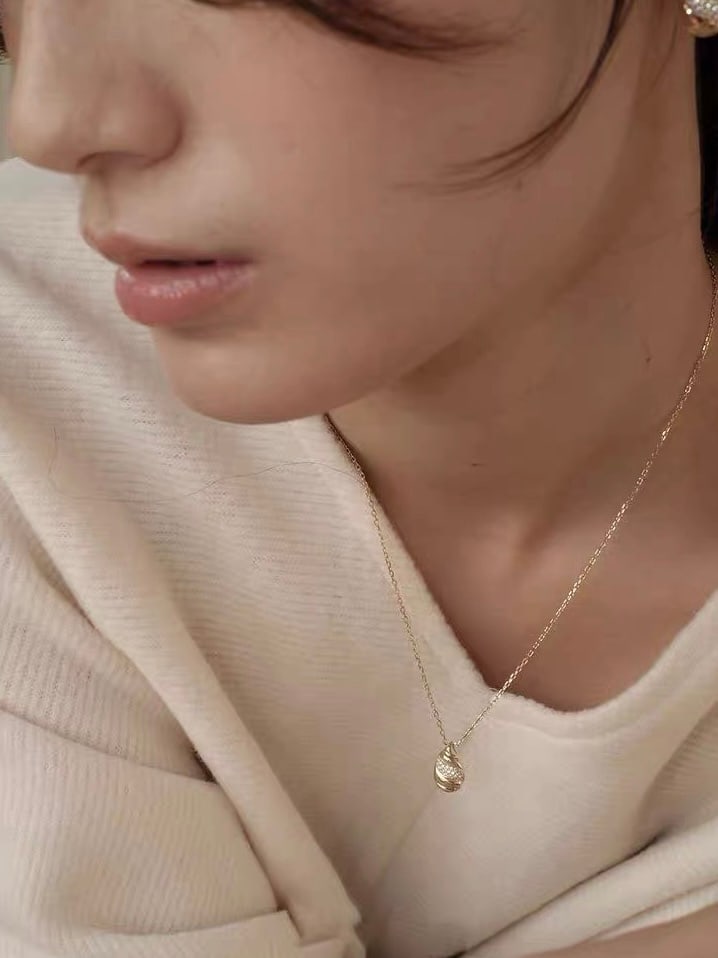 18K Gold Diamond Necklace - 3