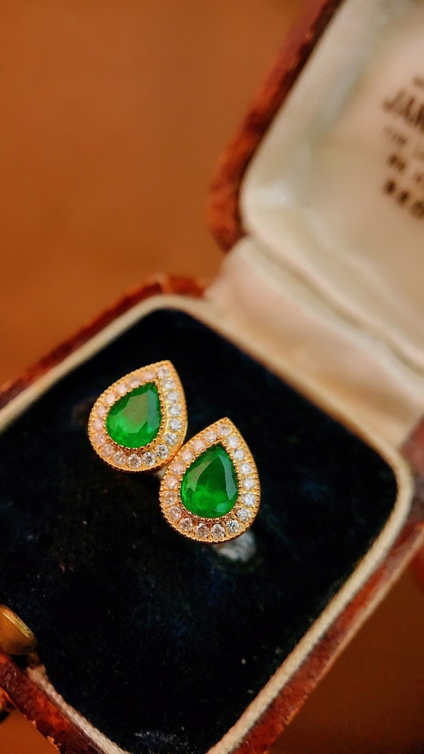 18K Gold Natural Emerald Earrings - 2