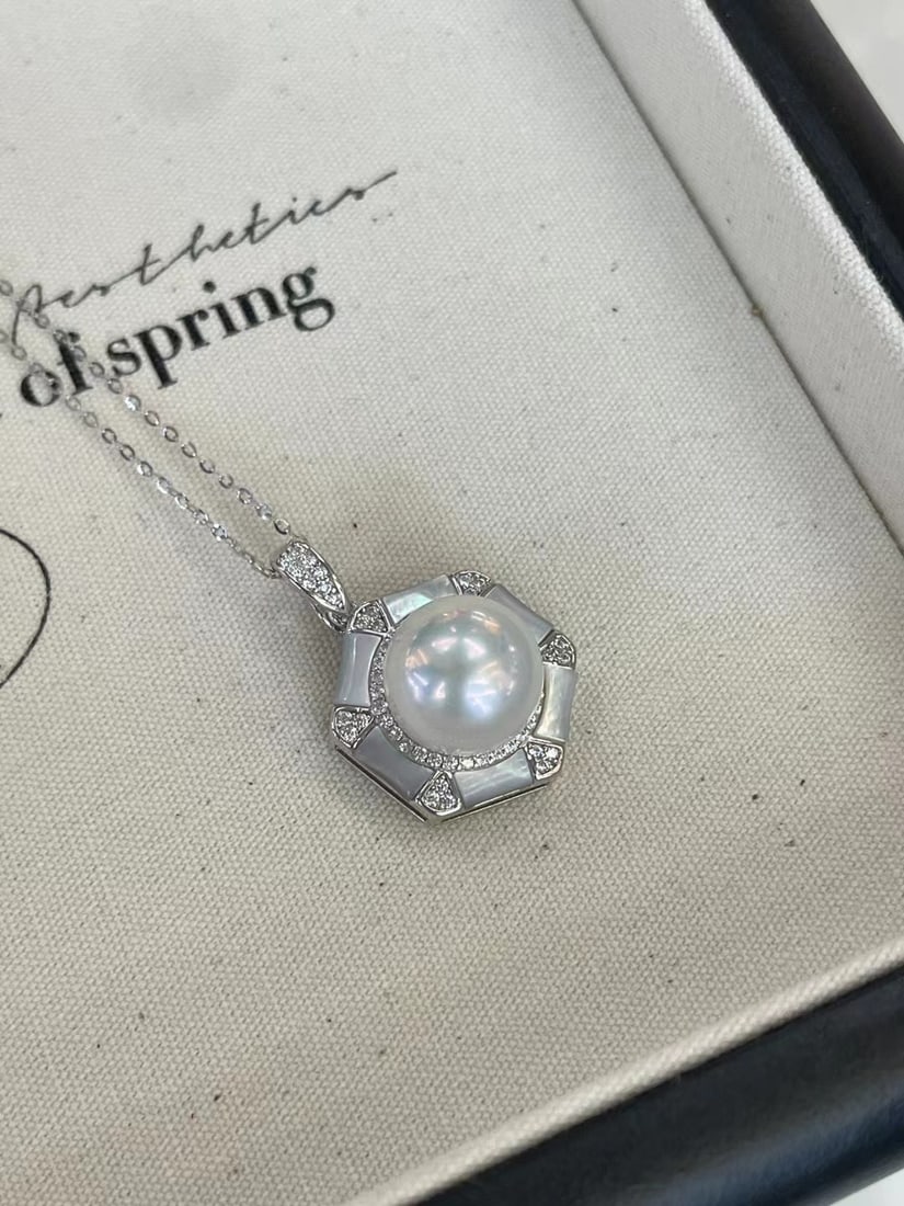 Sterling Silver Freshwater Edison Pearl Necklace - 4