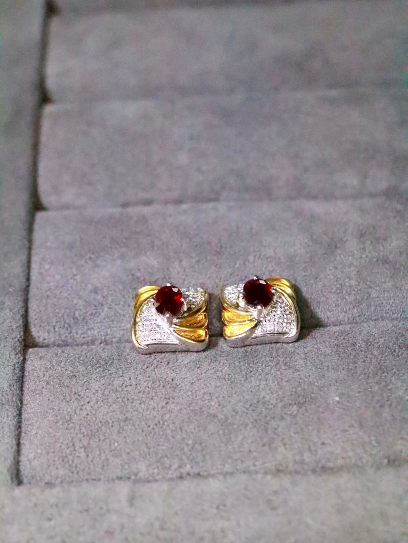 Platinum Natural Pigeon Blood Ruby Earrings - 4
