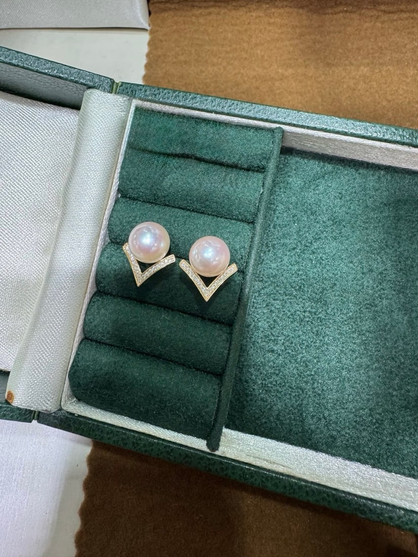 18K Gold Akoya Pearl Earrings - 3