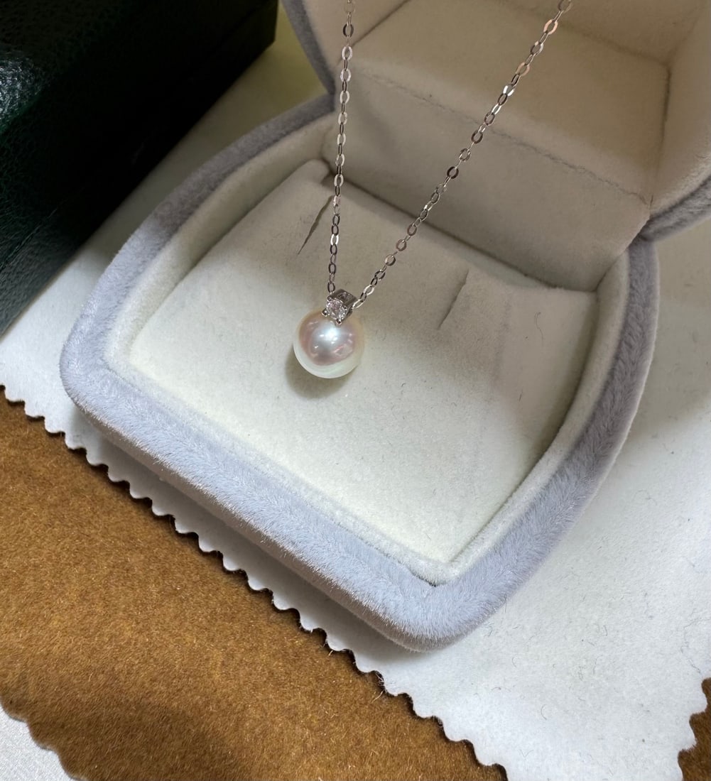 18K Gold Diamond Akoya Pearl Necklace Set - 2