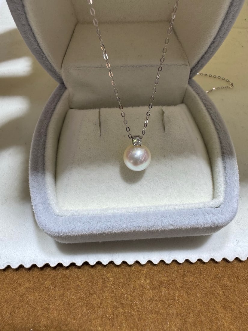 18K Gold Diamond Akoya Pearl Necklace Set - 4