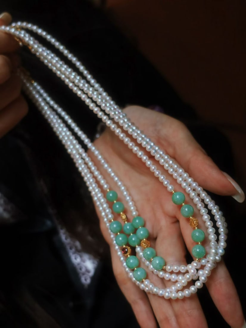 Pearl and Jade Necklace - 3