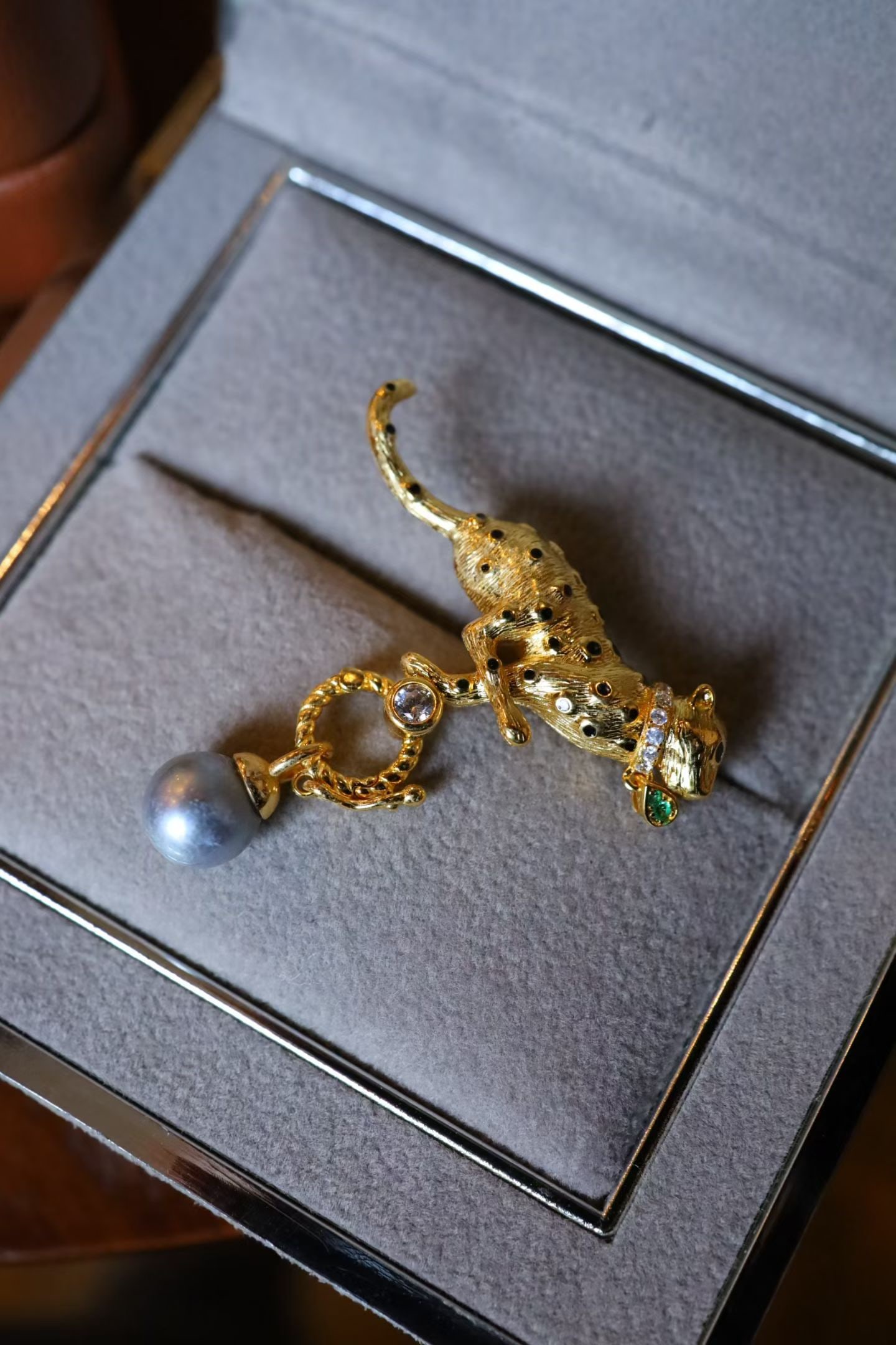 Natural Saltwater Pearl Brooch - 3