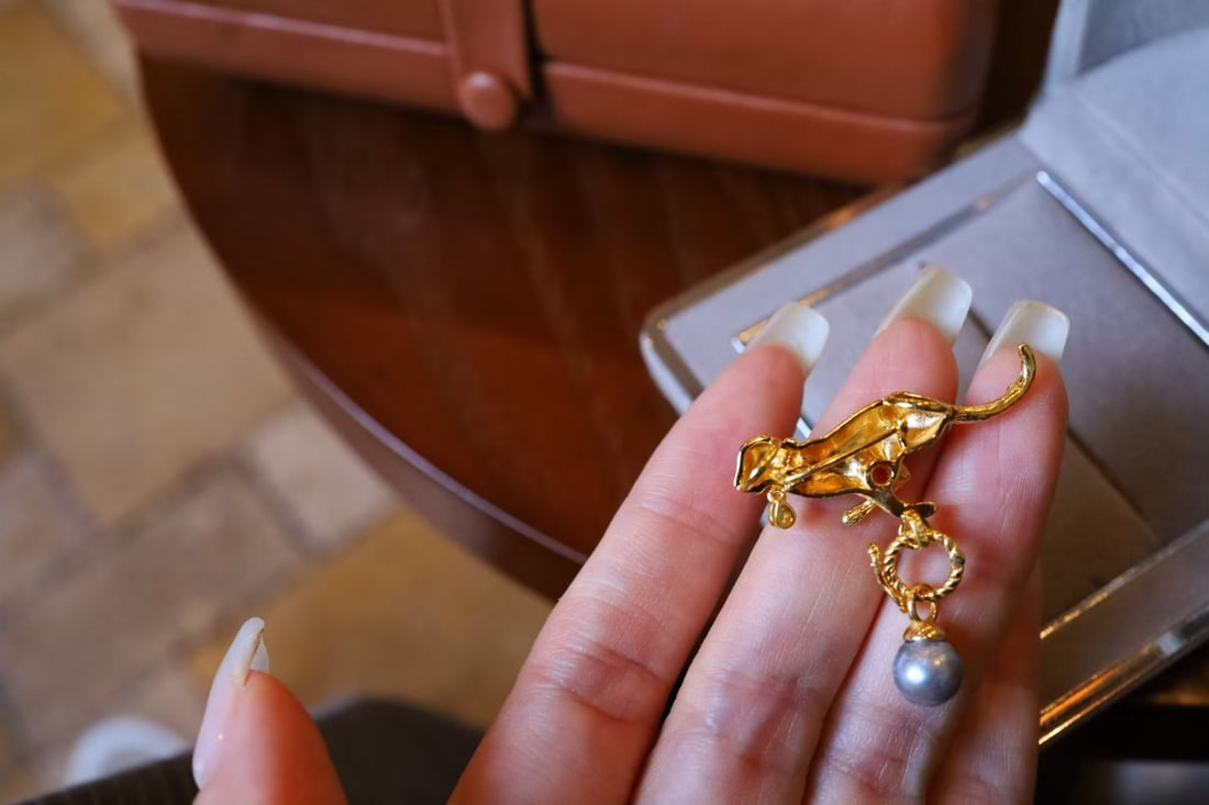 Natural Saltwater Pearl Brooch - 5