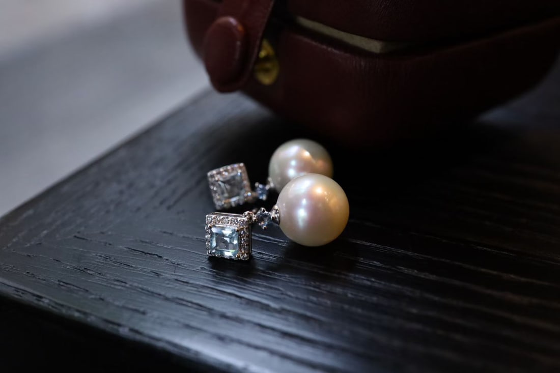 Topaz Pearl Earrings - 5