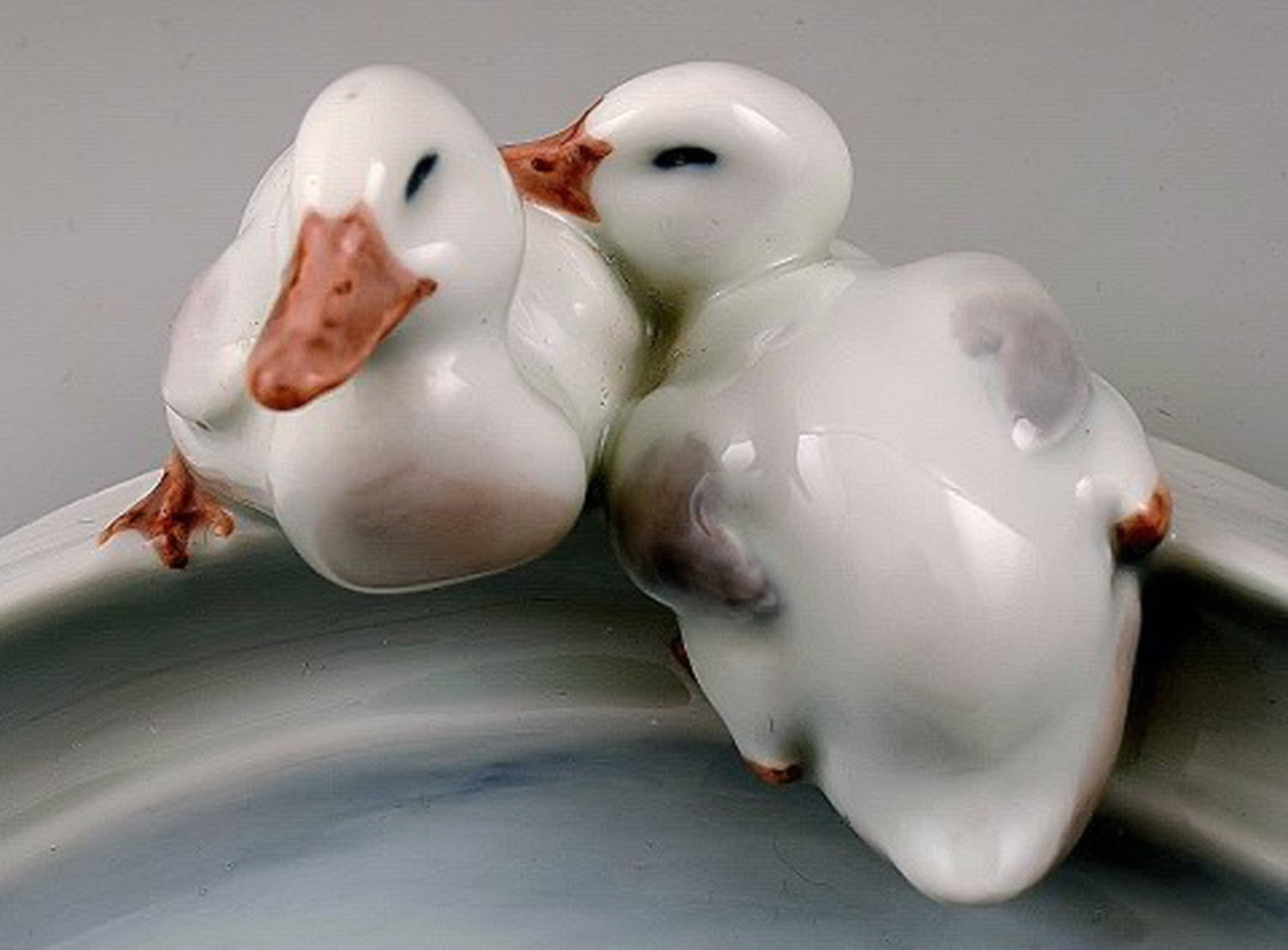 Rare Royal copenhagen art nouveau dish with ducks, number 1/358. - 2