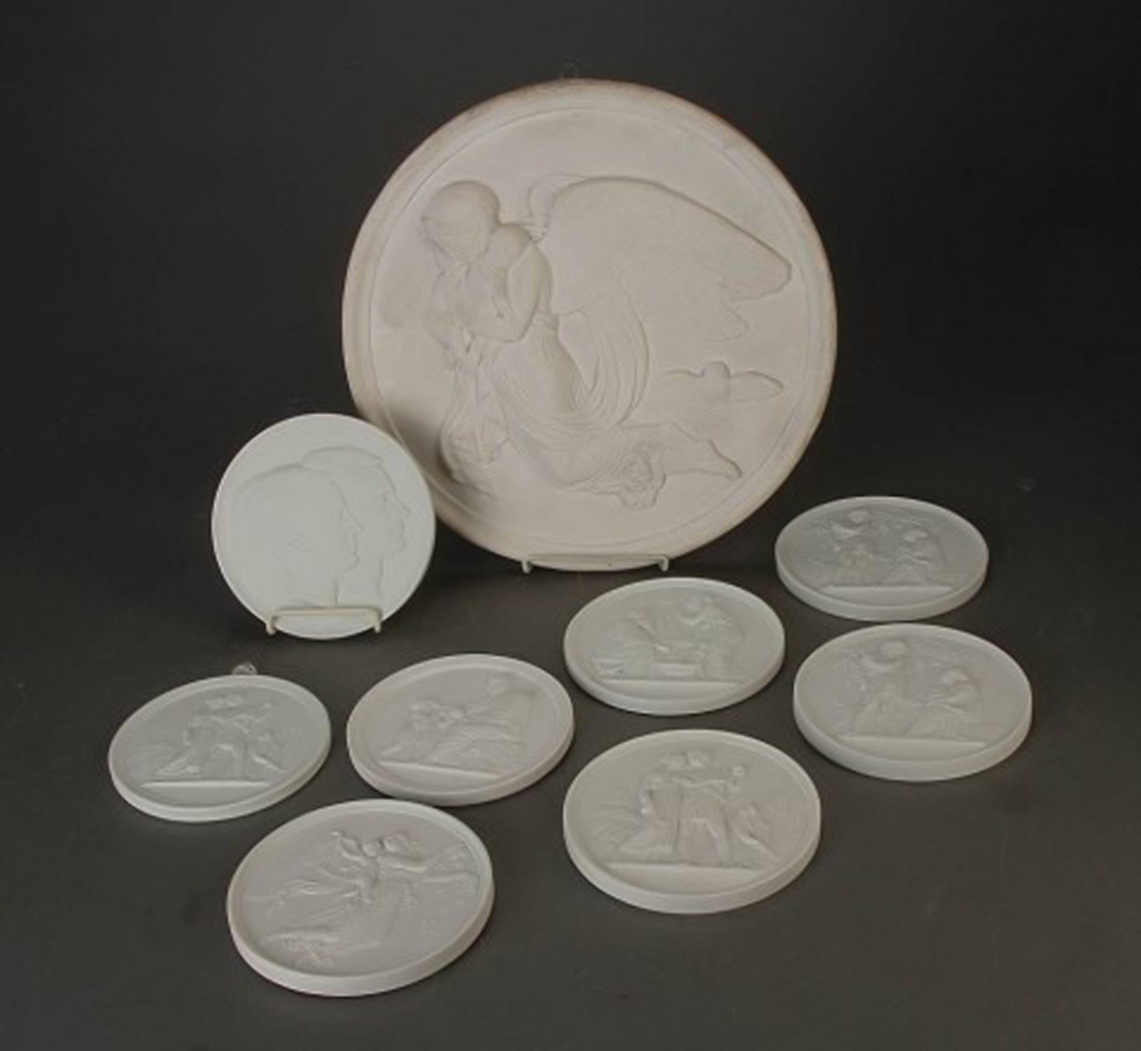 Royal Copenhagen biscuit plates in relief after Thorvaldsen. 8 pcs. in stock. (1 of 7)