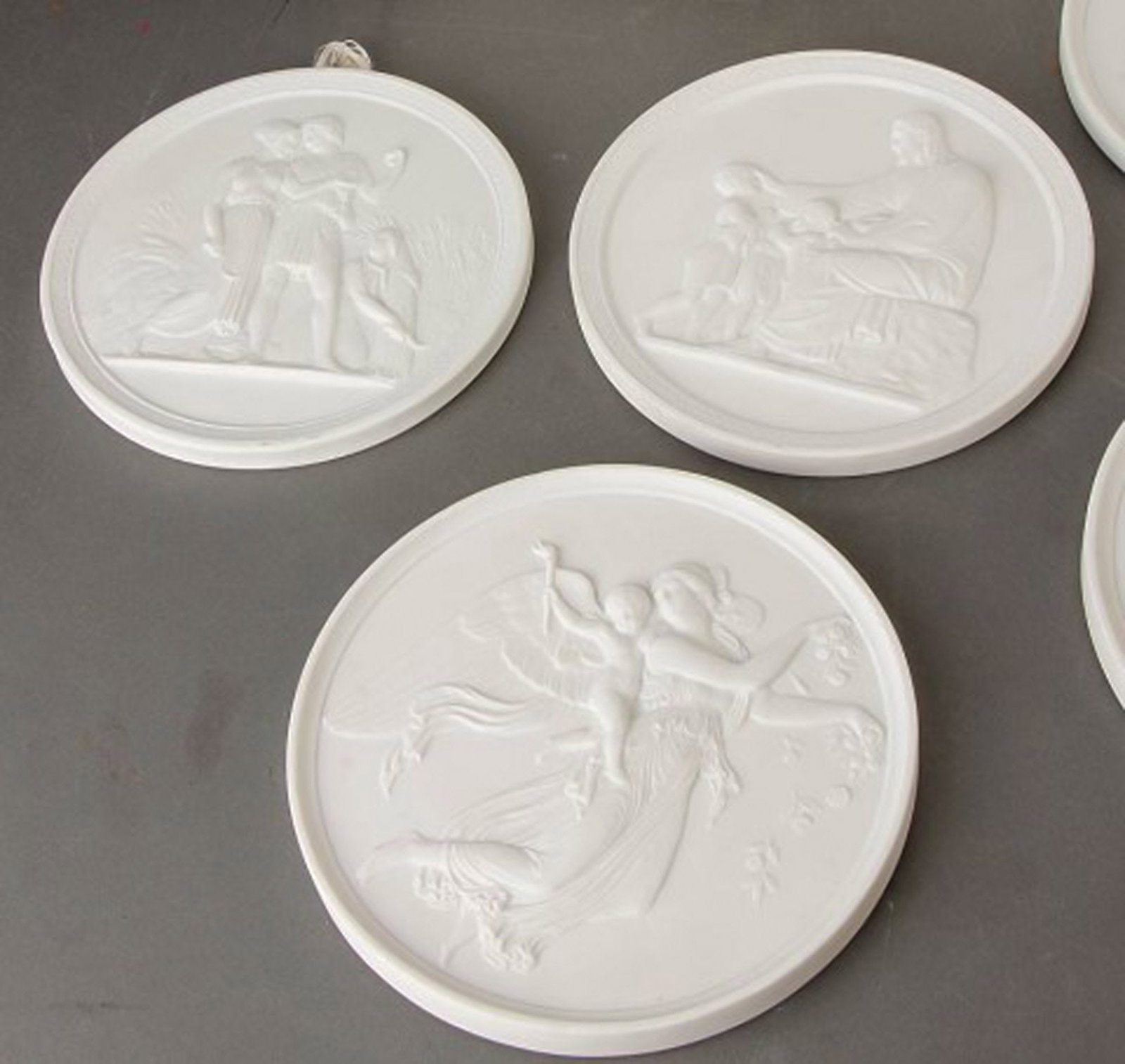 Royal Copenhagen biscuit plates in relief after Thorvaldsen. 8 pcs. in stock. - 4