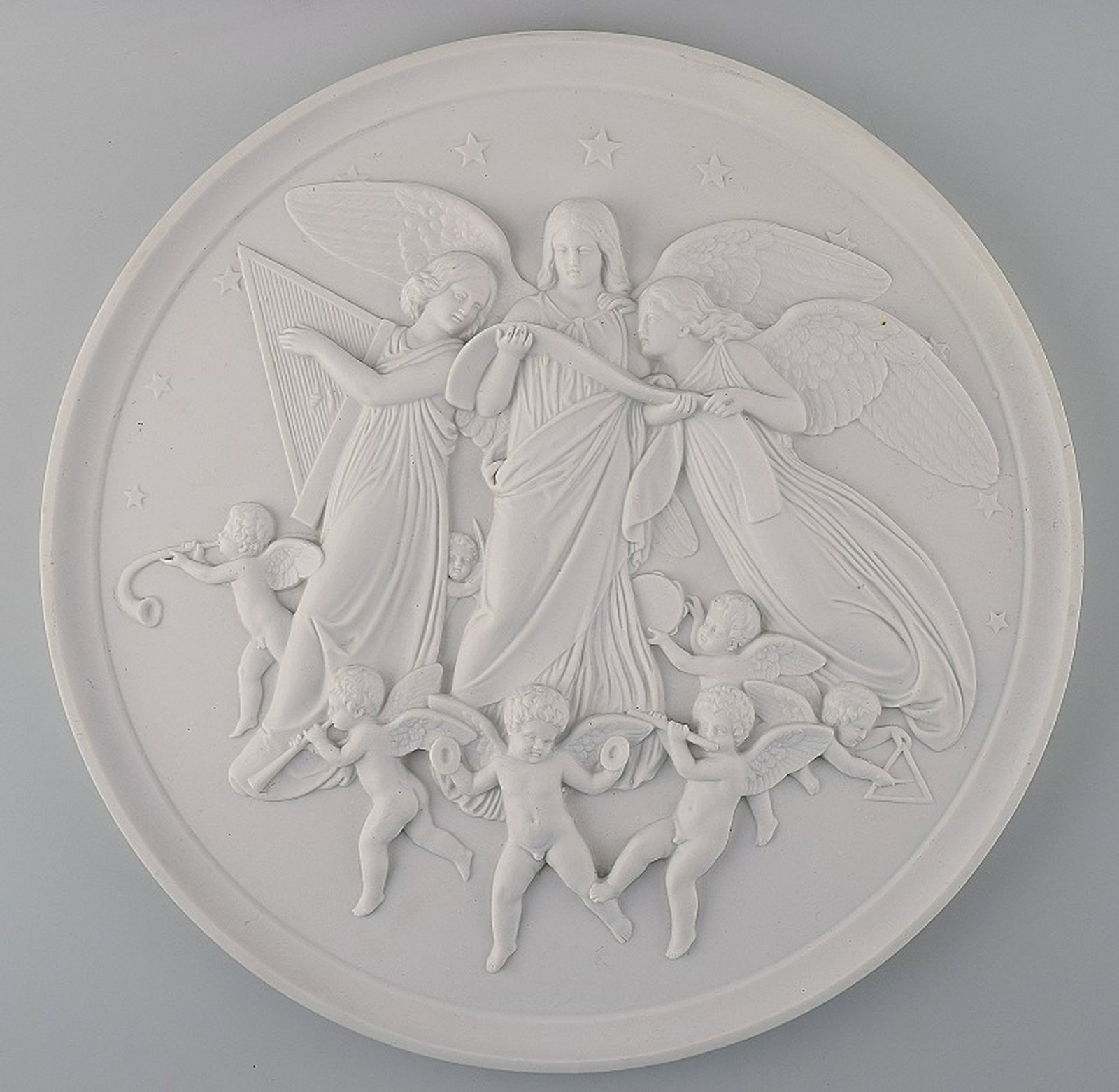 B&G (Bing & Grondahl) biscuit plate after Thorvaldsen. (1 of 3)