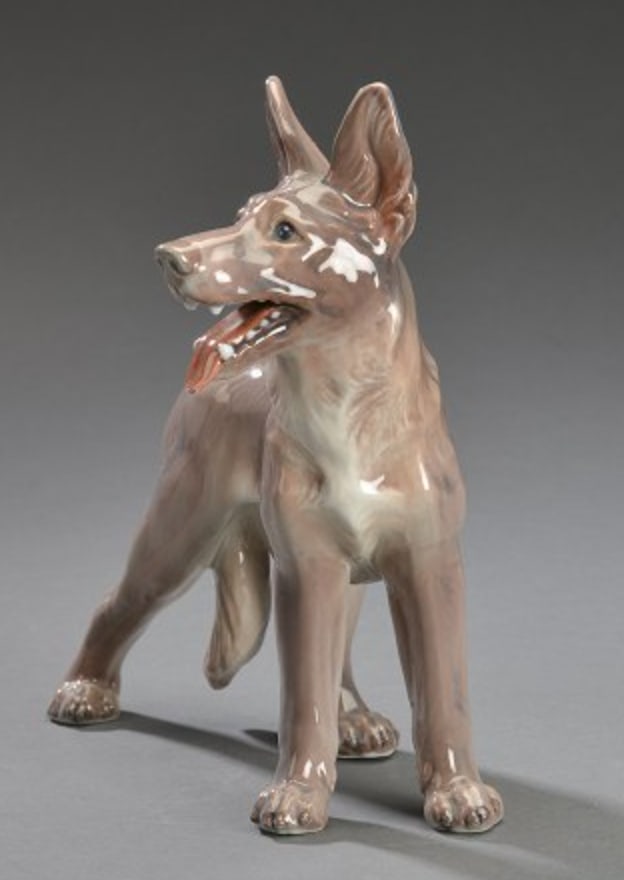 Dahl Jensen porcelain figurine in the form of a German shepherd, No. 1087. - 2