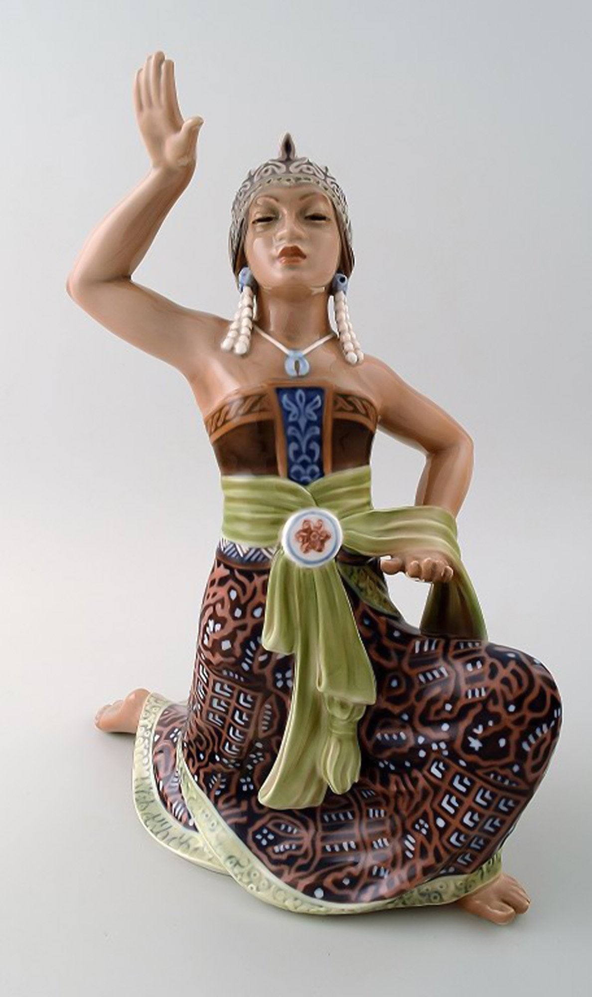 Rare Dahl Jensen, Denmark, dancer 1208 Oriental figure Sumatra dancer: Title: Rare Dahl Jensen, Denmark, dancer 1208 Oriental figure Sumatra dancer Description: Rare Dahl Jensen, Denmark, dancer 1208 Oriental figure Sumatra dancer, Dahl Jensen 1208 Denmark, 1930/40s. Hei