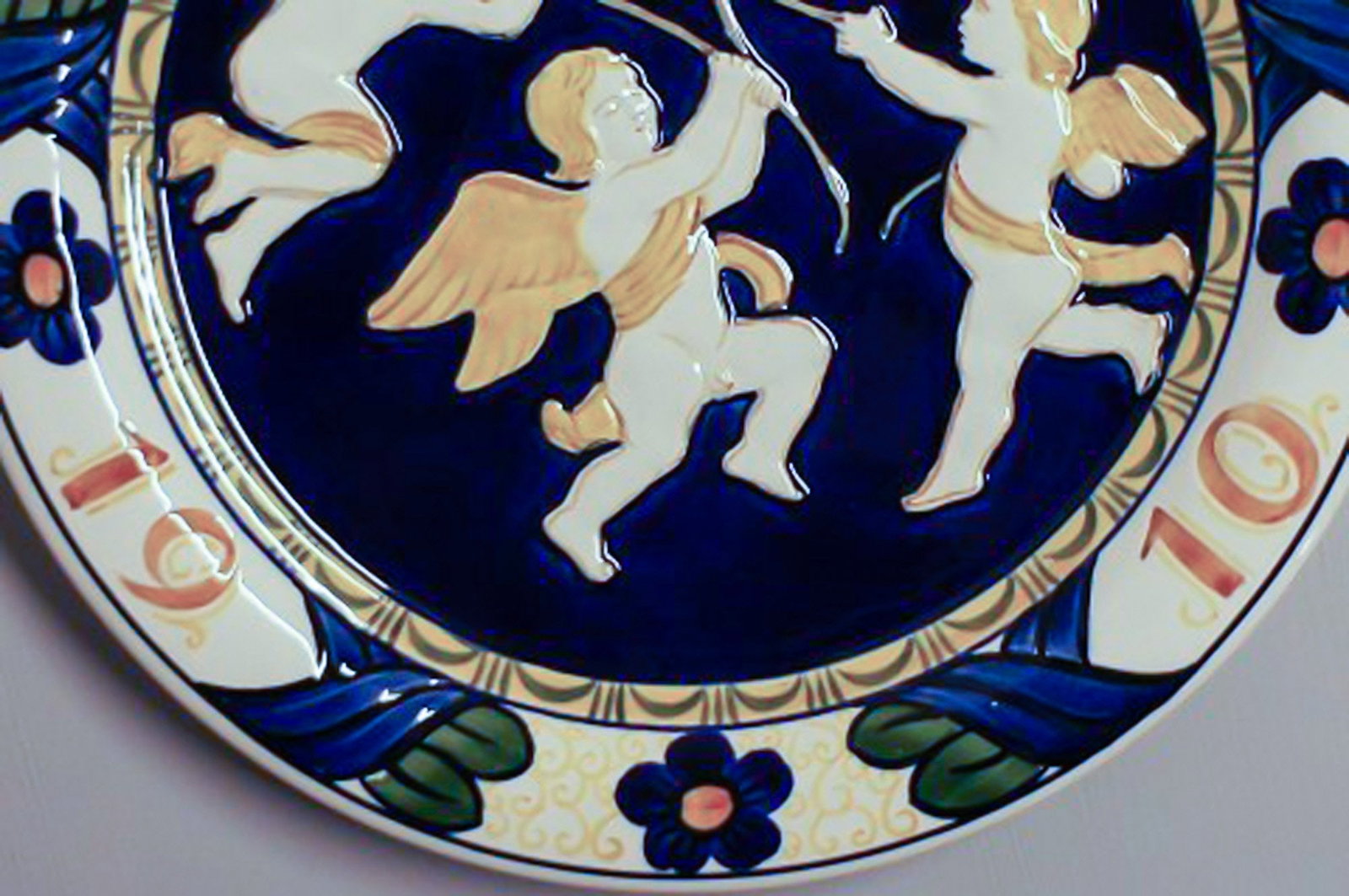 Large Aluminia Christmas plate 1910 in faience. - 4