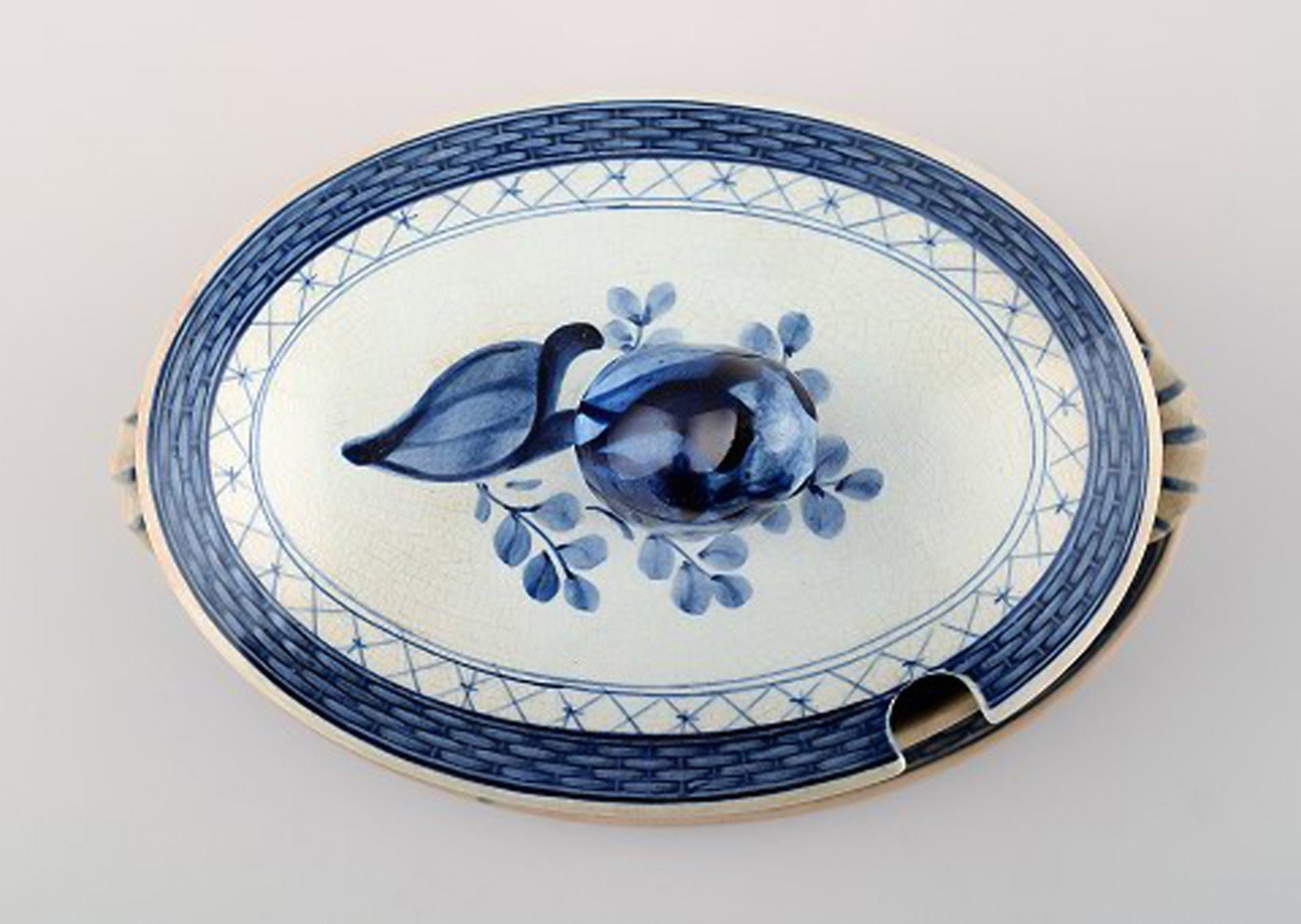 Small Tranquebar sauce boat from Royal Copenhagen / Aluminia. Decoration number 11/1016. - 4