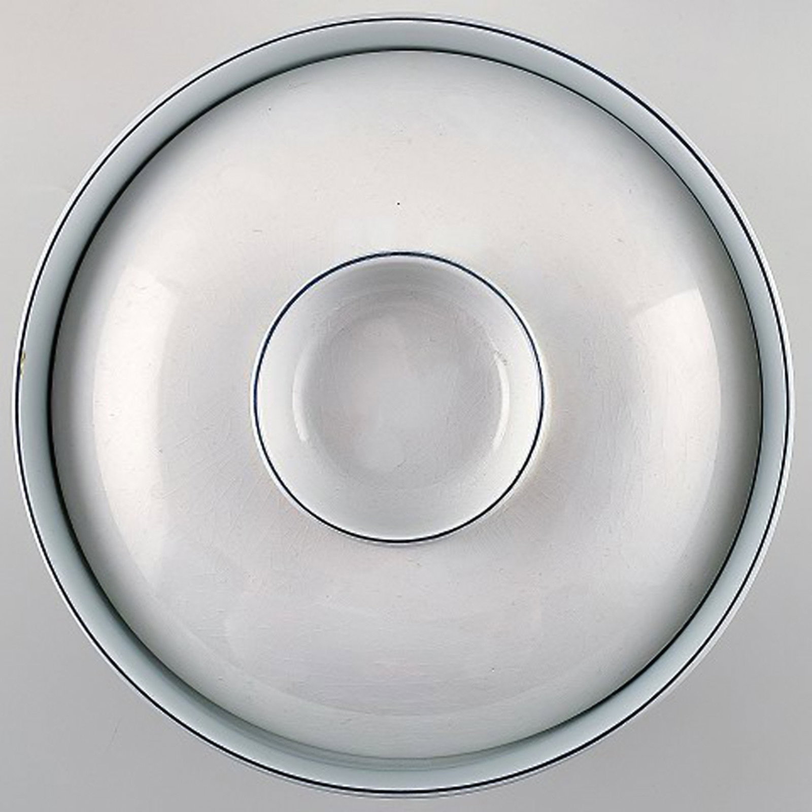 Covered Bowl / Tureen / bowl with lid. Aluminia/Royal Copenhagen blue line, earthenware. - 2