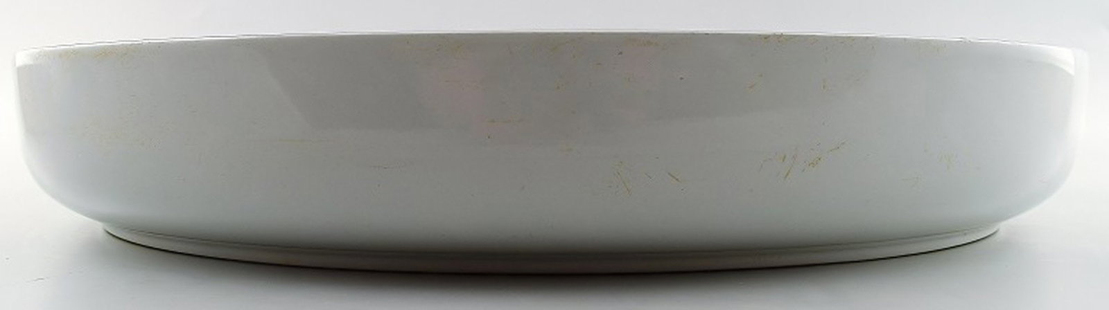 Large serving platter. Aluminia/Royal Copenhagen blue line, earthenware. (1 of 3)