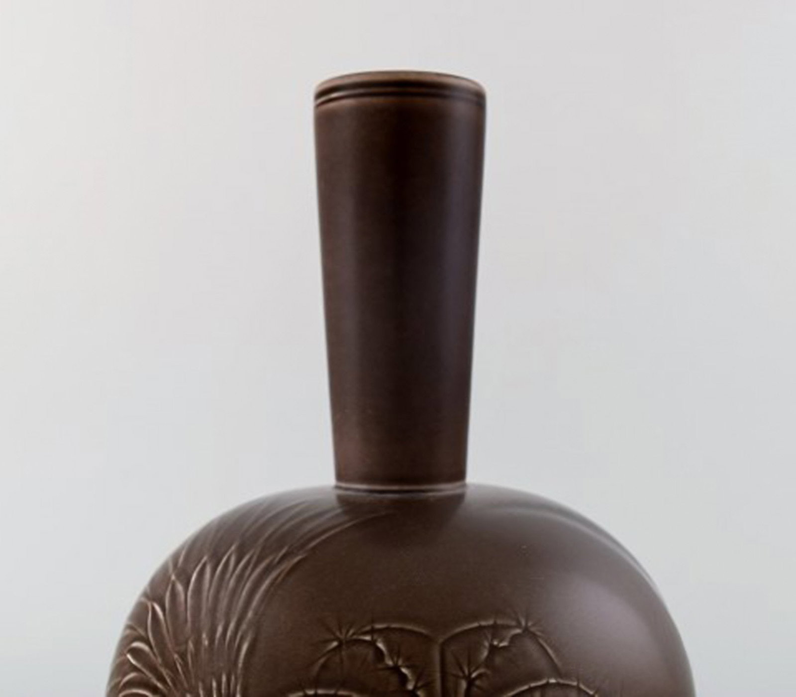 Aluminia, Copenhagen, faience vase, brown glaze. Ca. 1940 s. - 3