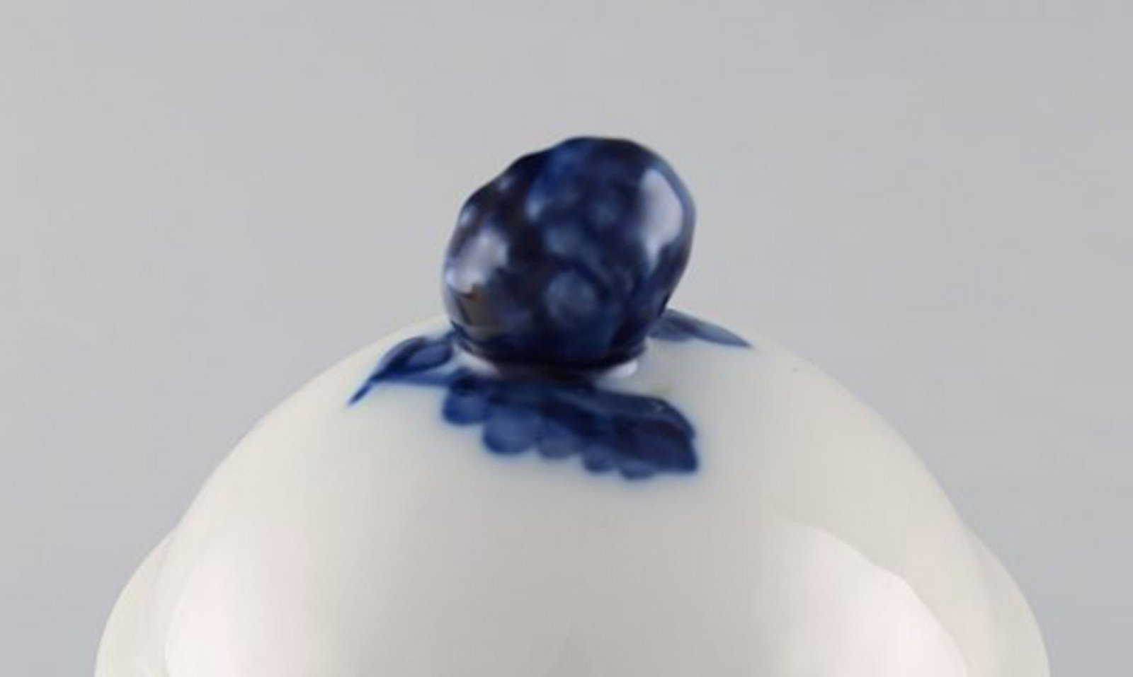 Royal Copenhagen Blue Flower Braided 10/8034 coffee pot. - 4