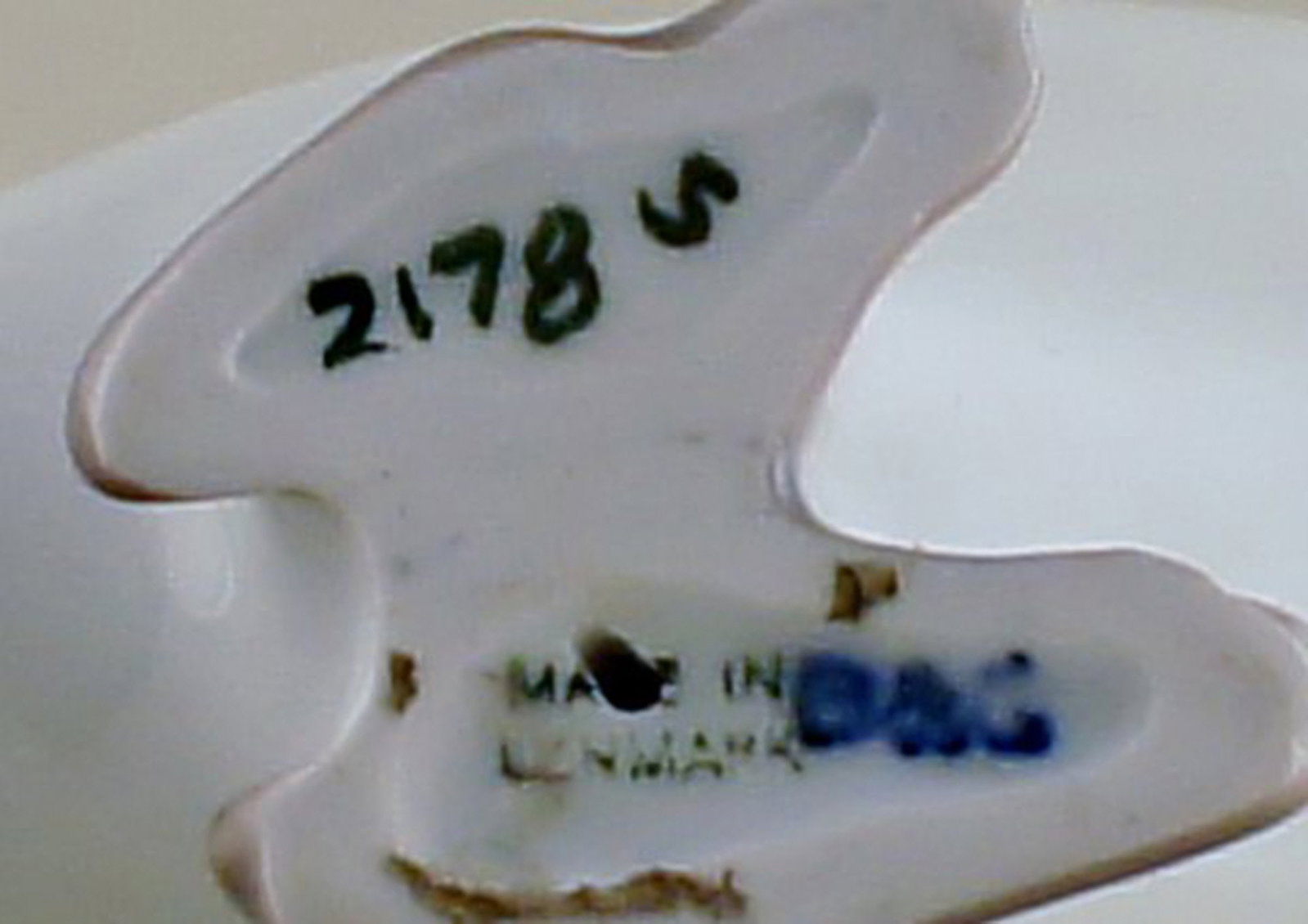 B&G (Bing & Grondahl) cockatoo, number 2178. - 4