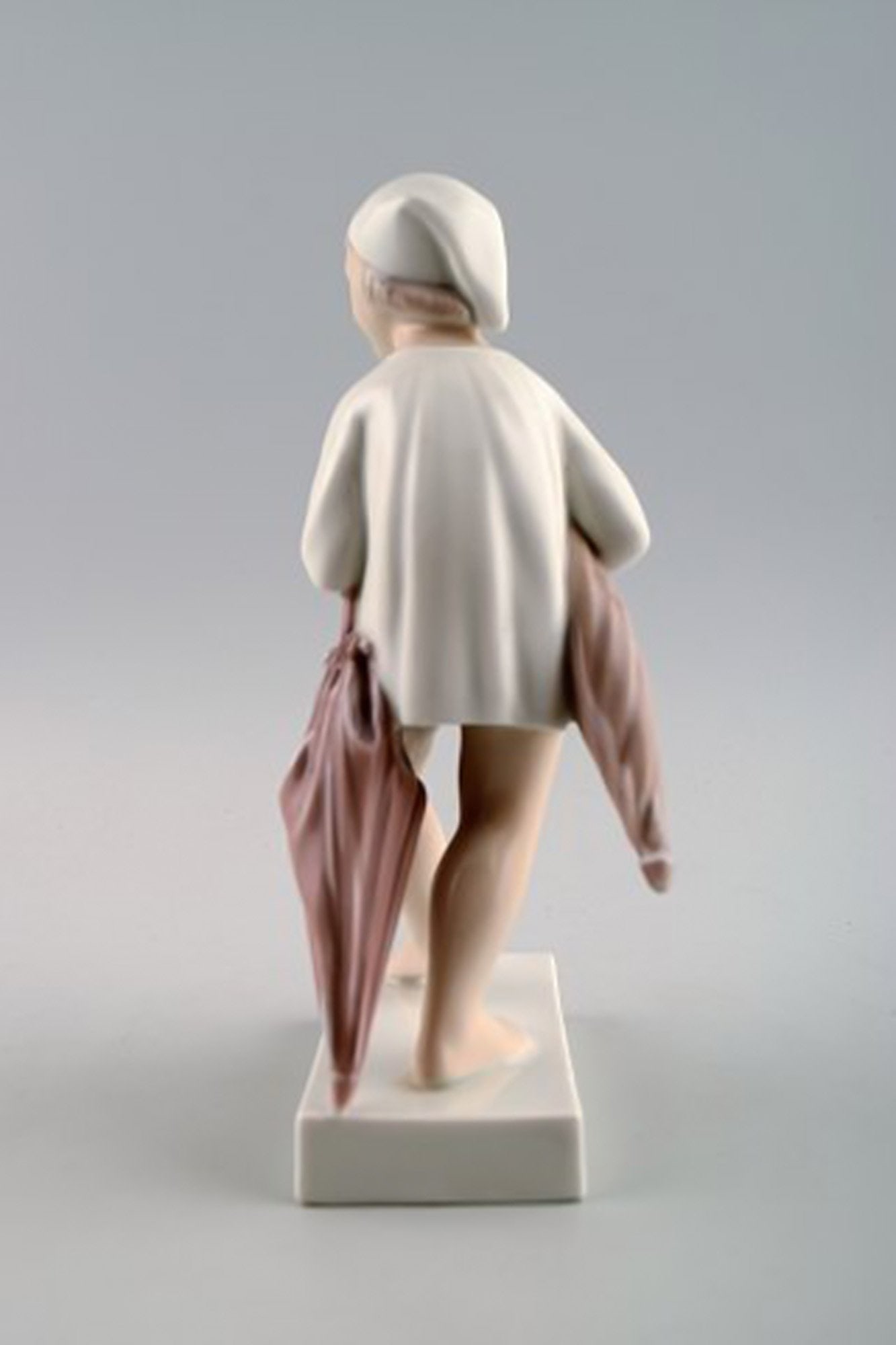 The Sandman (no. 2055) by Henning Seidelin for Bing and Grondahl. Figure from the Hans Christian - 4