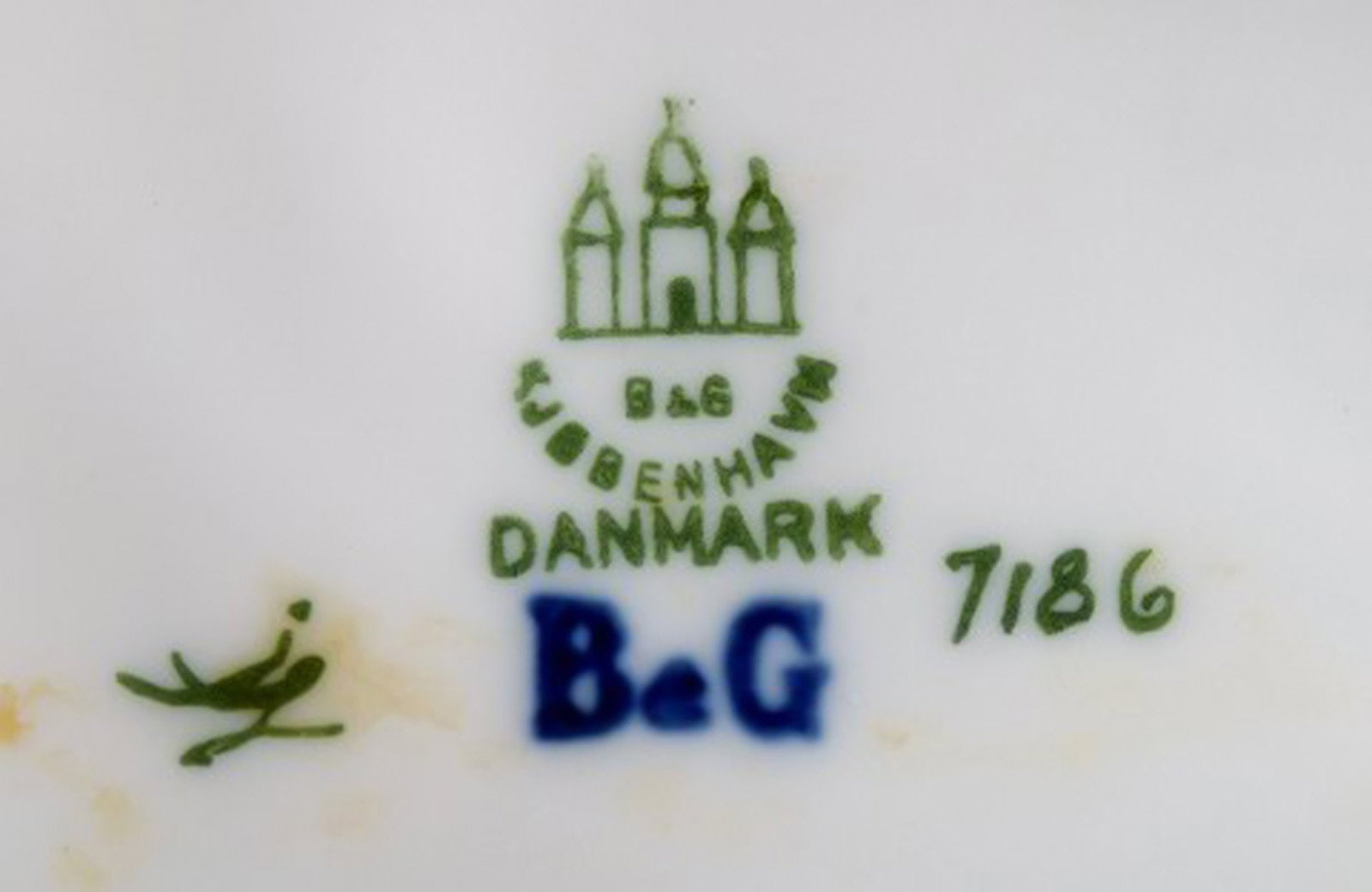 B & G, Bing & Grondahl bricklayer number 1786. - 6