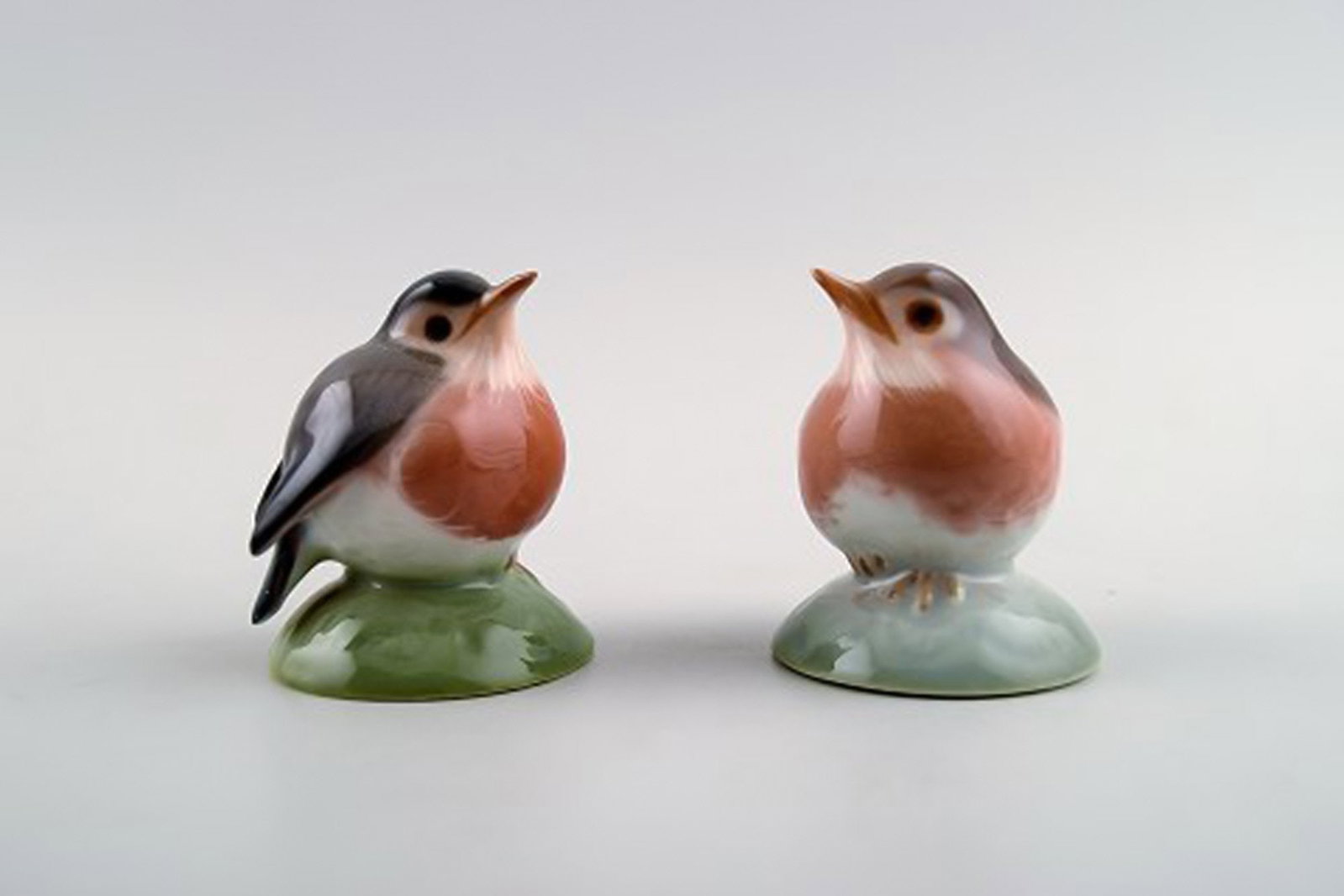 5 Royal Copenhagen and B & G, Bing & Grondahl porcelain figurines. Ducks, goose, 3 birds. - 2