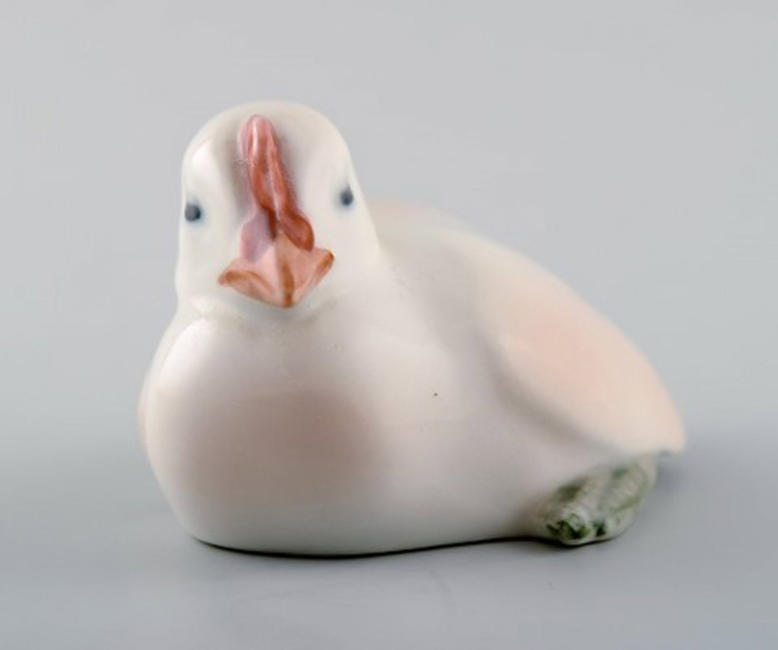 Royal Copenhagen figure of chicken # 266. - 2